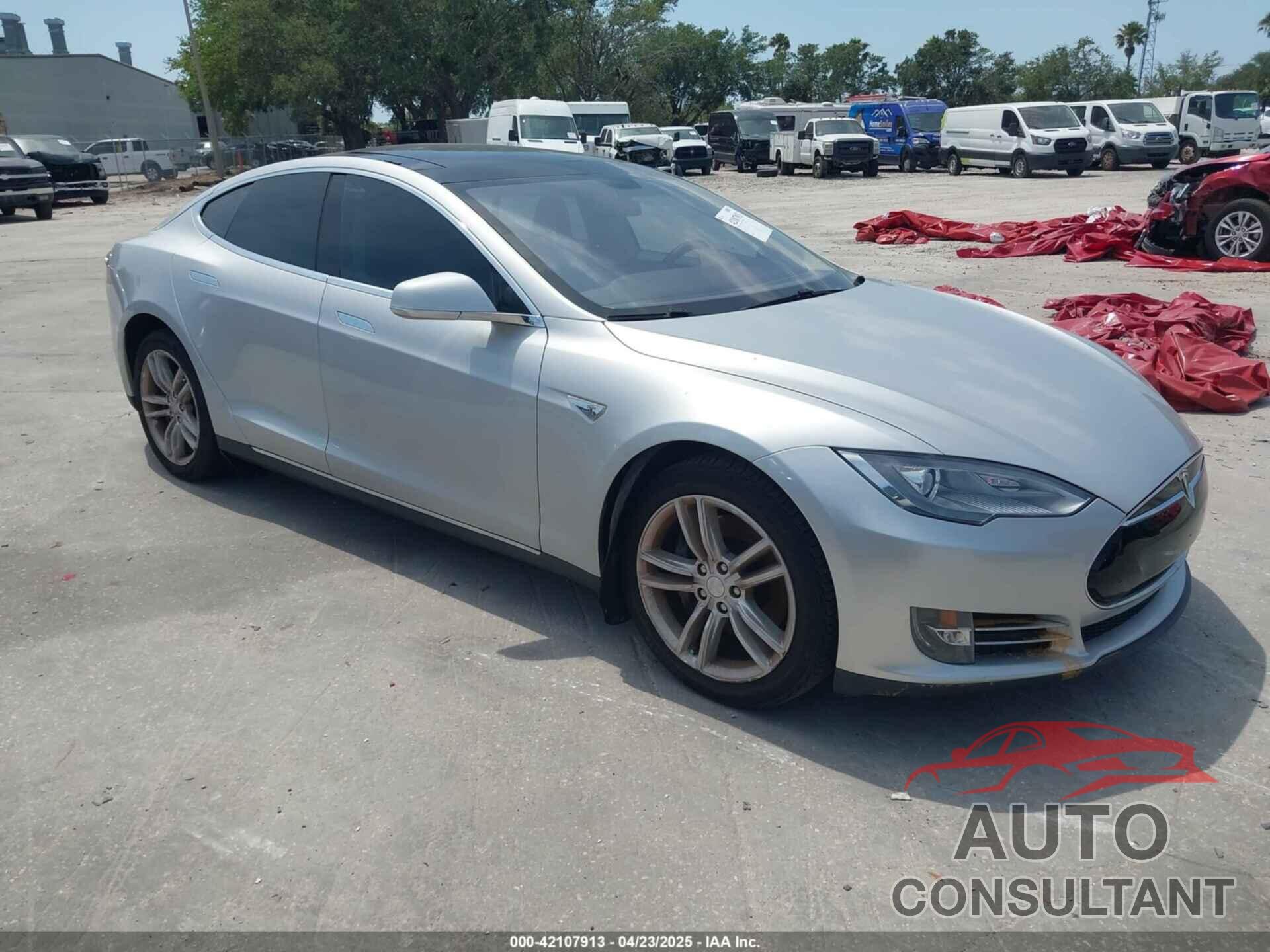 TESLA MODEL S 2014 - 5YJSA1S13EFP49787