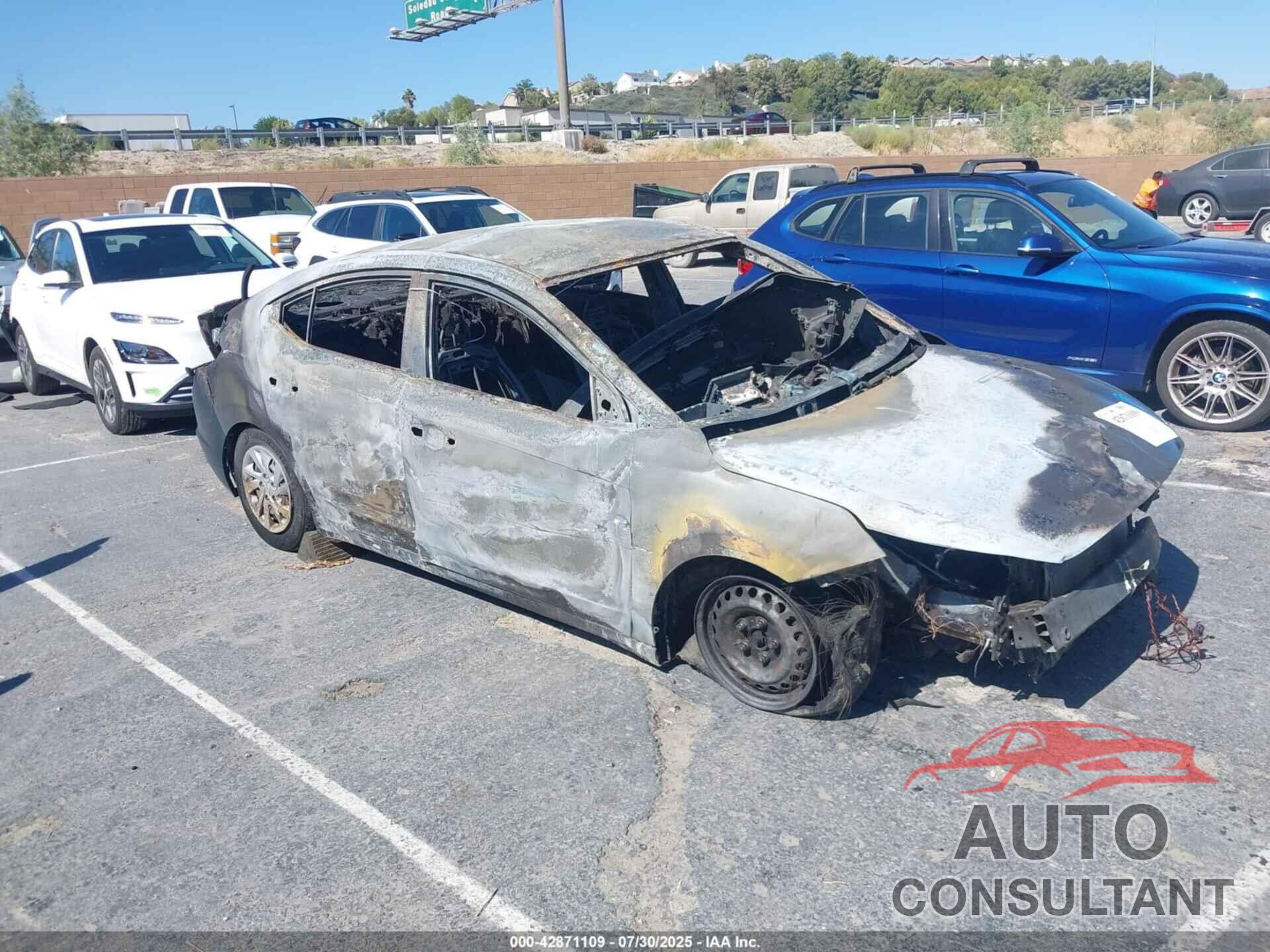 HYUNDAI ELANTRA 2019 - 5NPD74LF3KH446556