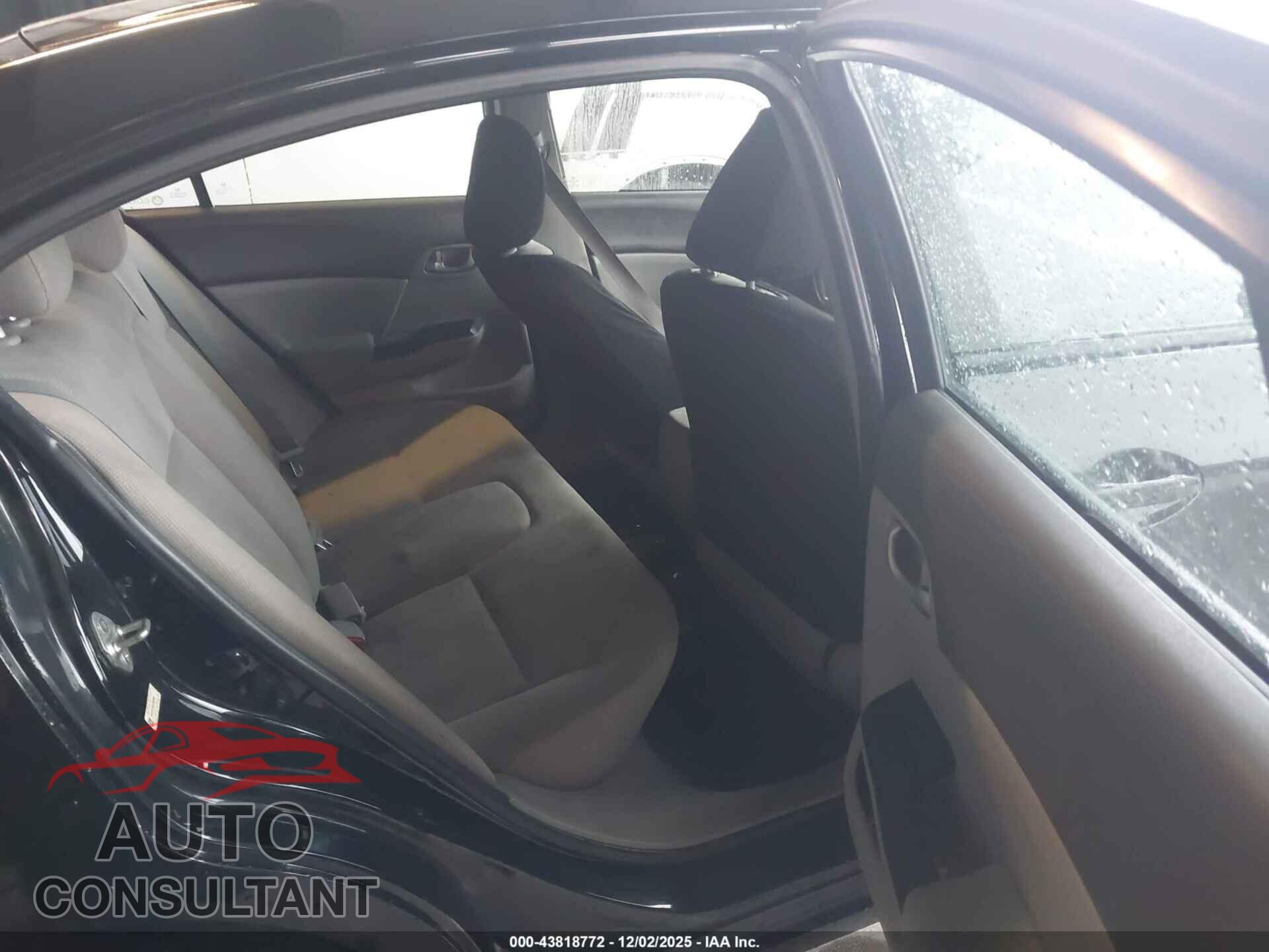 HONDA CIVIC 2012 - 19XFB2F53CE082689