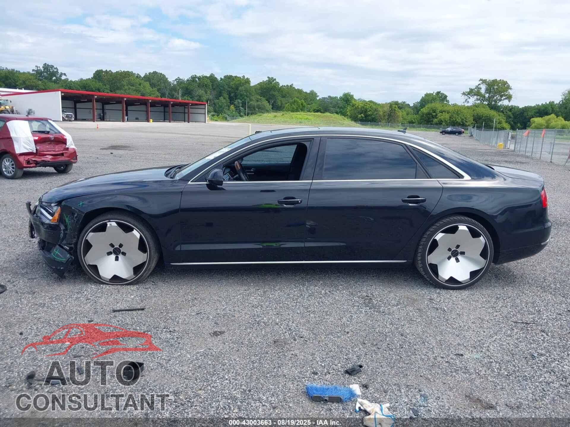 AUDI A8 L 2013 - WAURGAFD8DN028024
