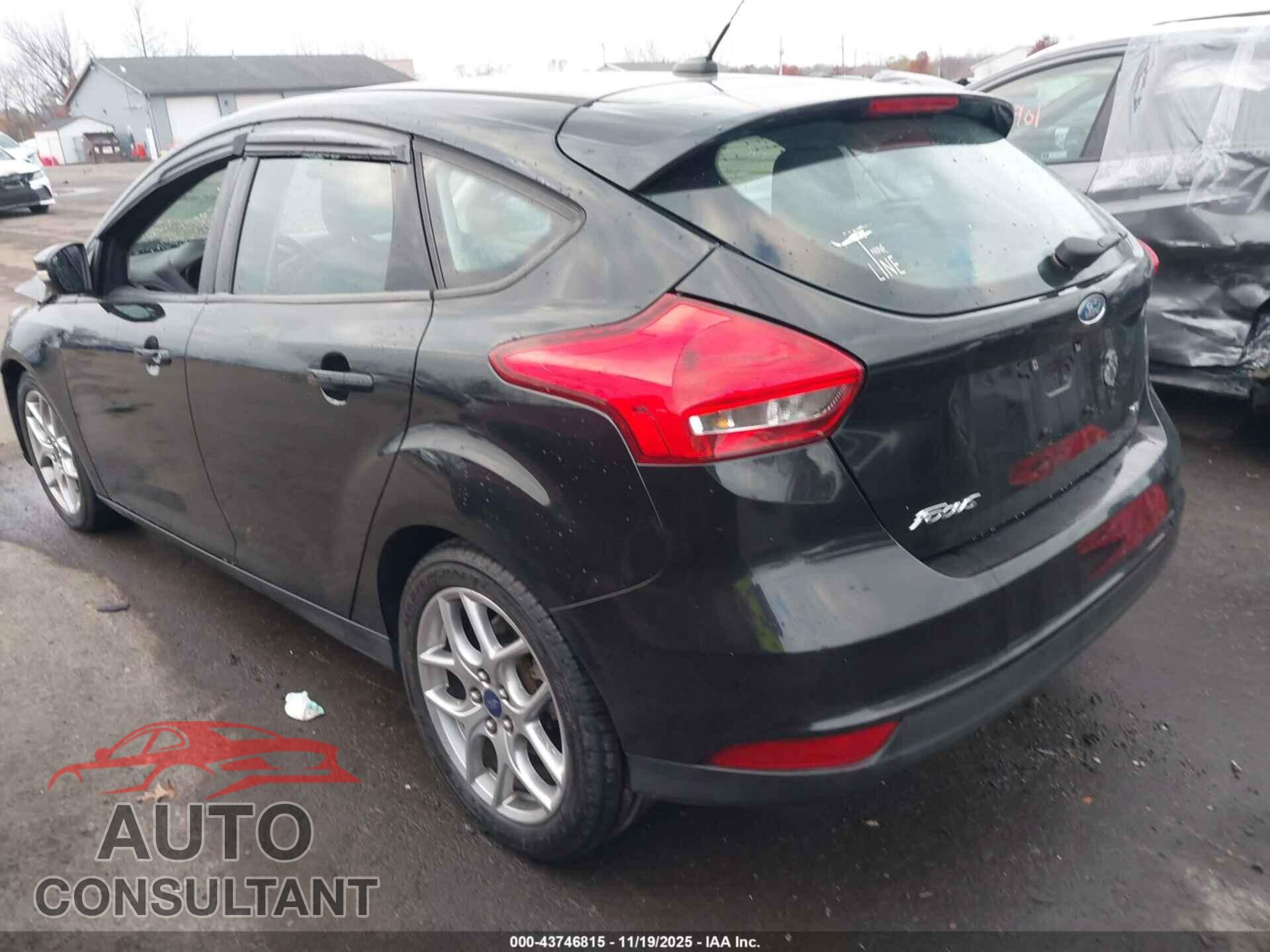 FORD FOCUS 2015 - 1FADP3K28FL292894