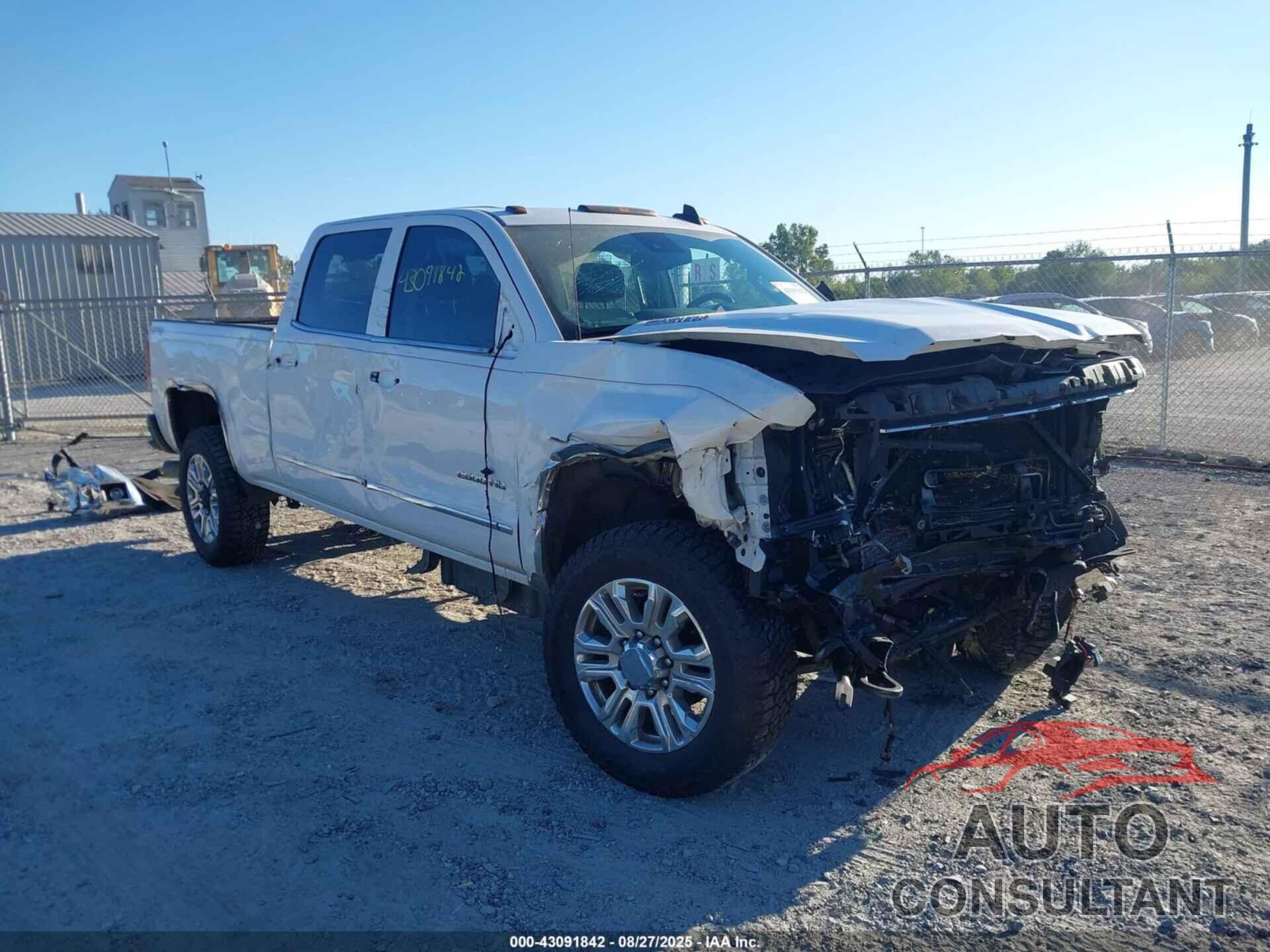 CHEVROLET SILVERADO 2500HD 2015 - 1GC1KWE81FF501243