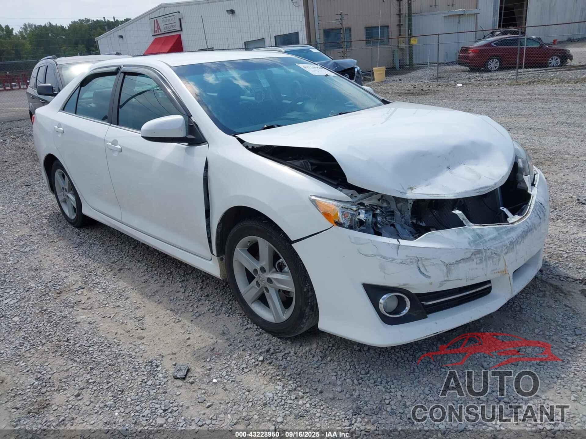 TOYOTA CAMRY 2012 - 4T1BF1FK0CU556193