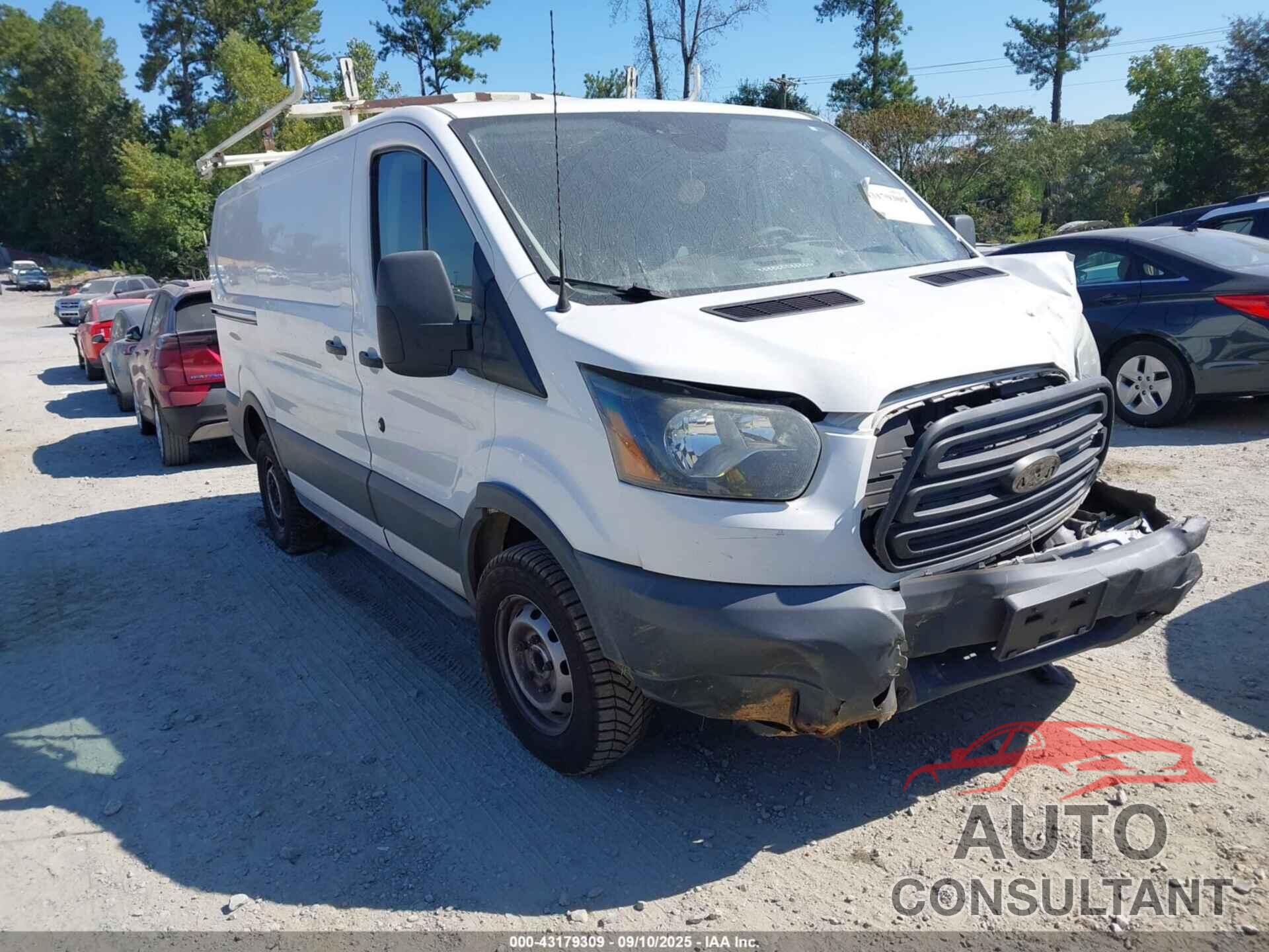 FORD TRANSIT-250 2017 - 1FTYR1YM5HKA09721