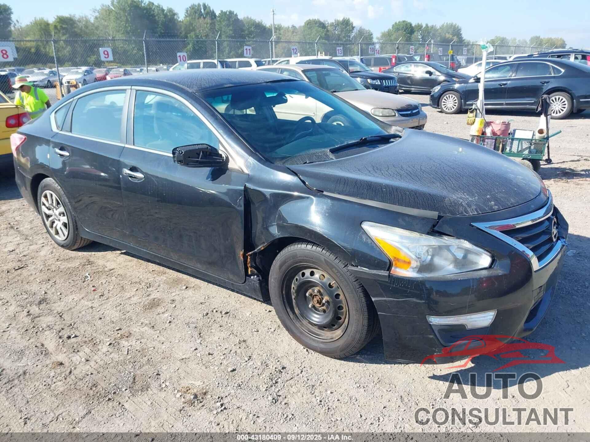 NISSAN ALTIMA 2013 - 1N4AL3AP4DC282503