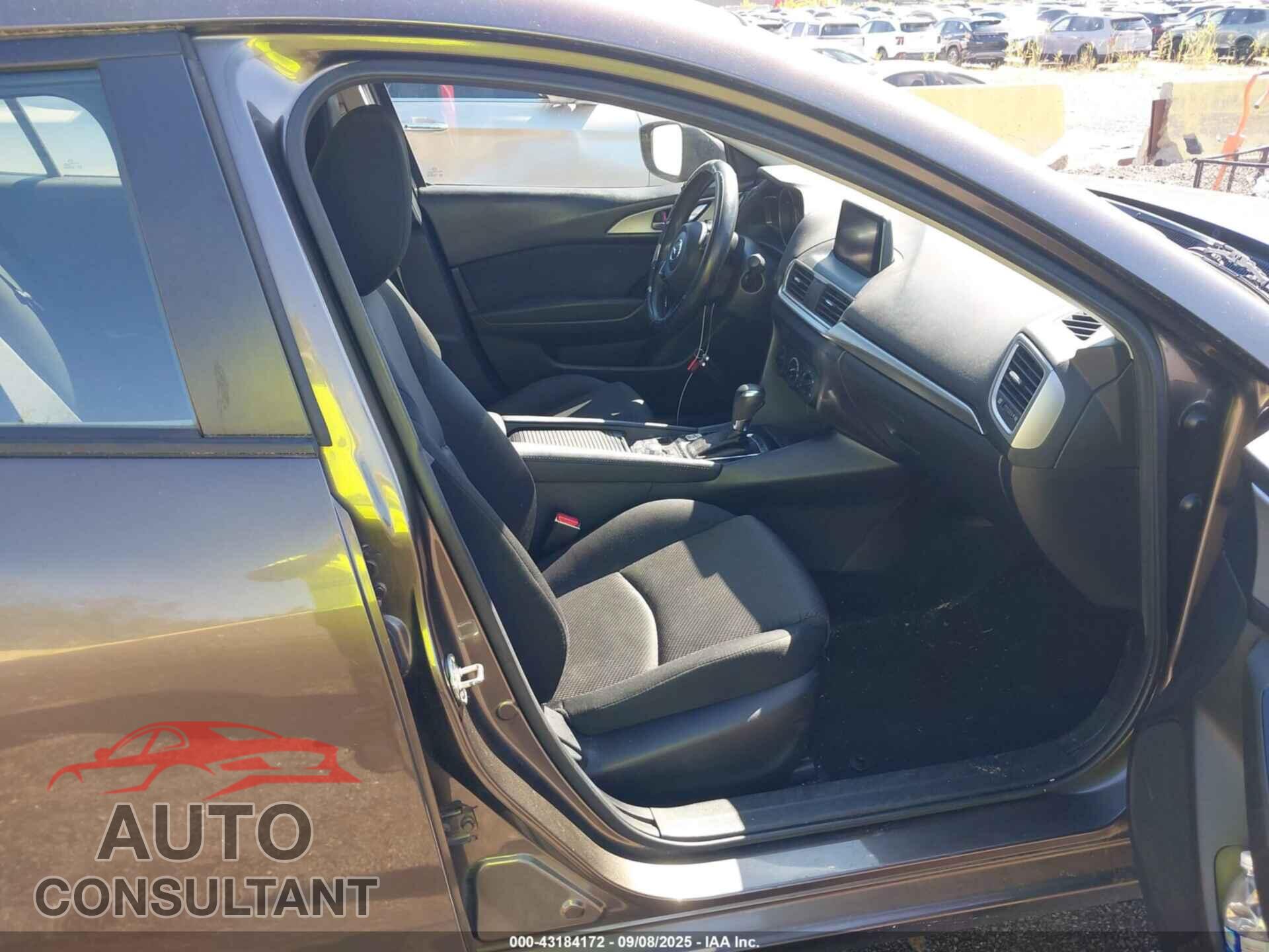 MAZDA MAZDA3 2017 - 3MZBN1U79HM134633