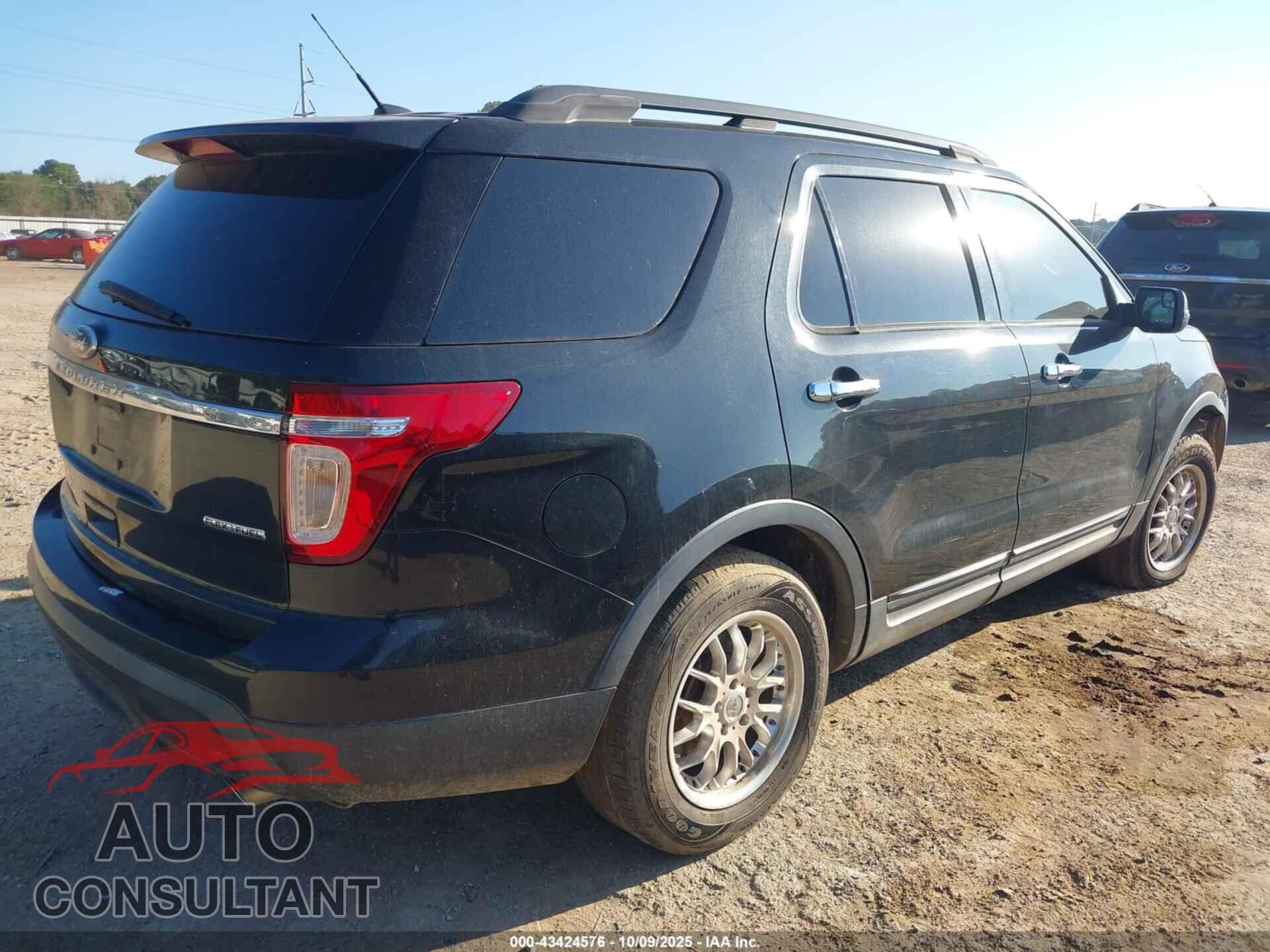 FORD EXPLORER 2013 - 1FM5K7B86DGB92903