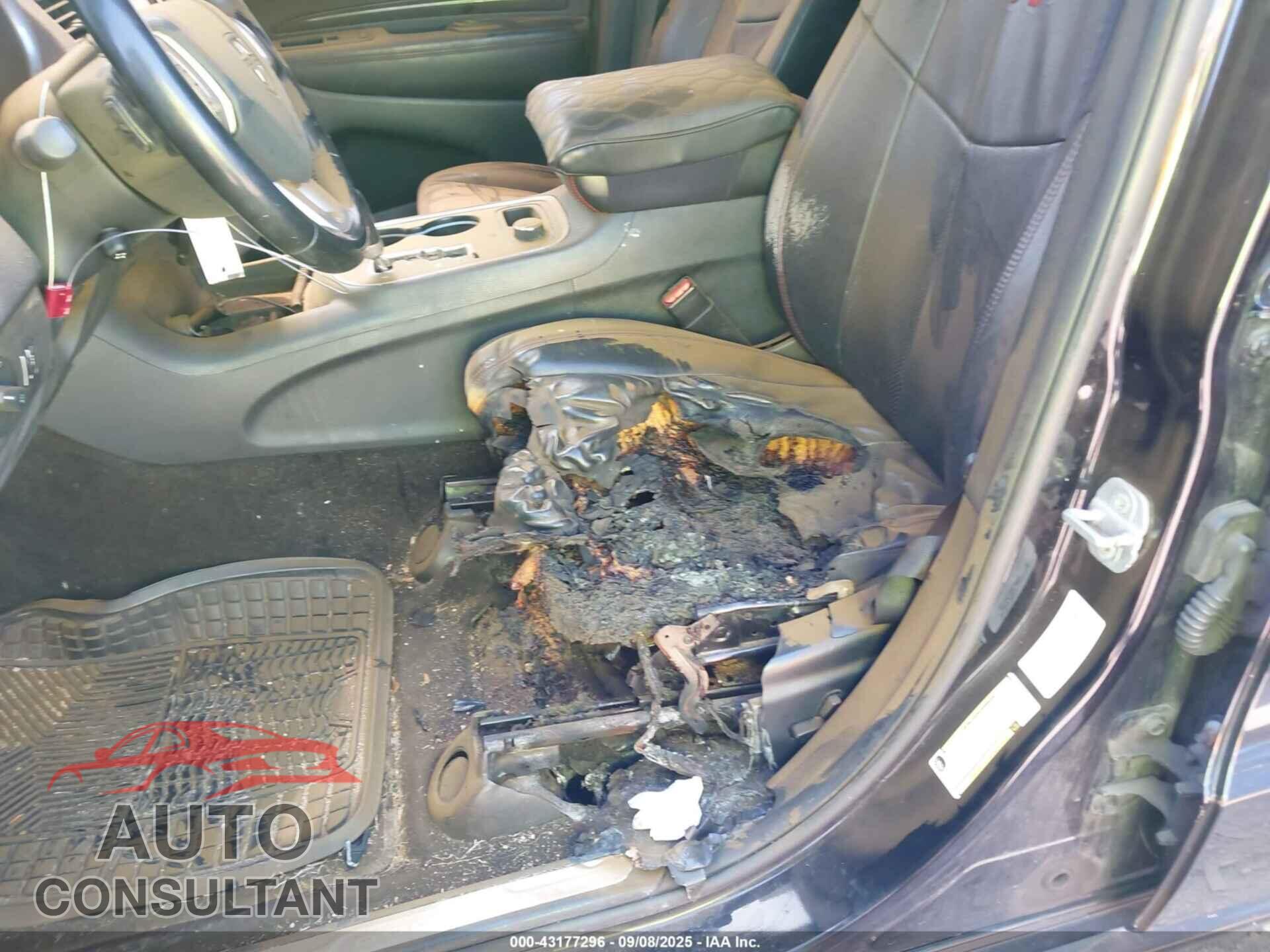 DODGE DURANGO 2012 - 1C4SDJCT1CC242131