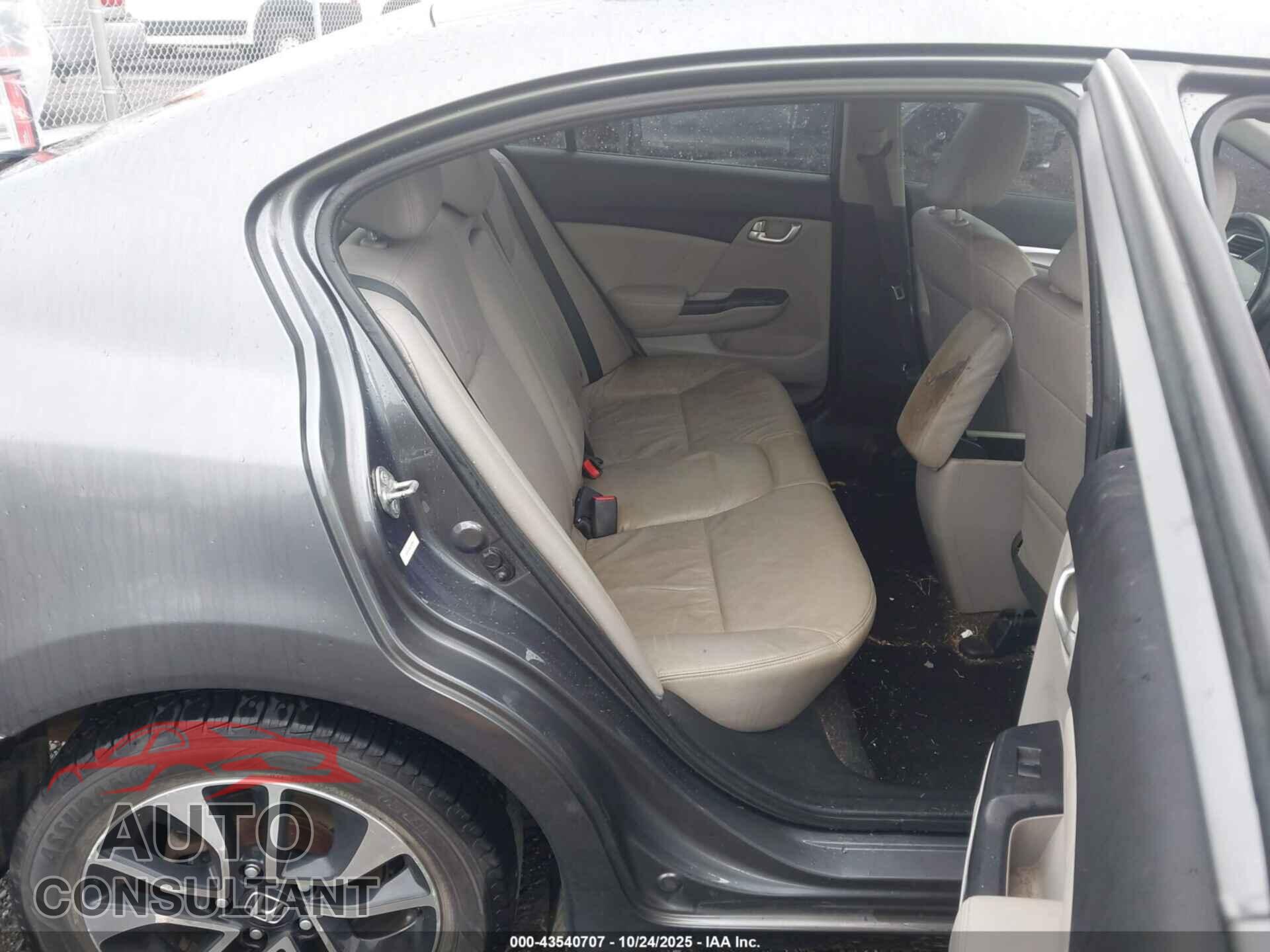 HONDA CIVIC 2013 - 19XFB2F95DE040206
