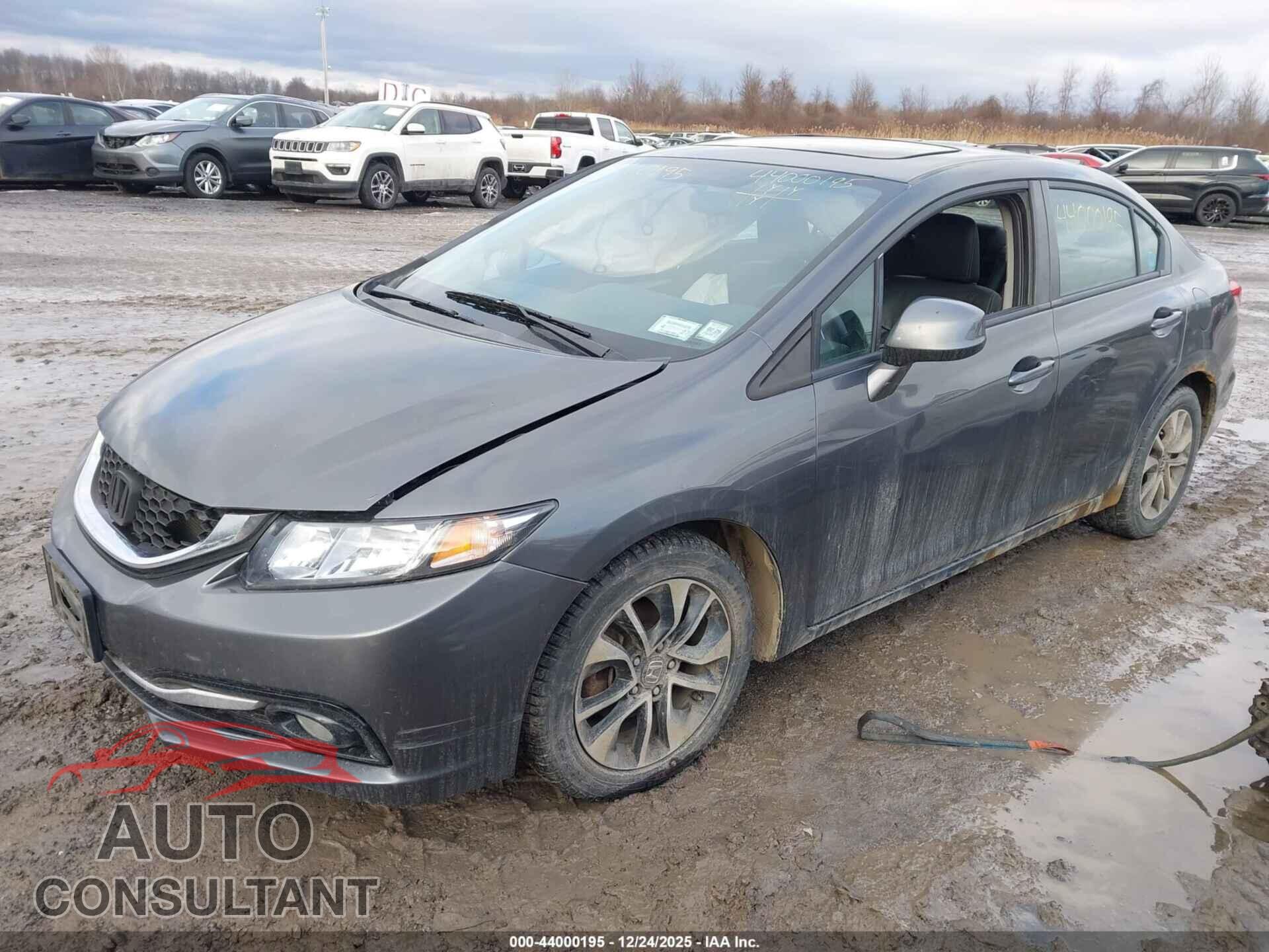 HONDA CIVIC 2013 - 2HGFB2F94DH533686