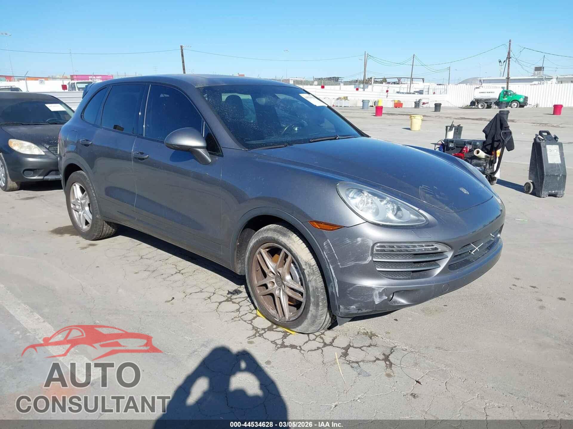 PORSCHE CAYENNE 2013 - WP1AA2A25DLA09714