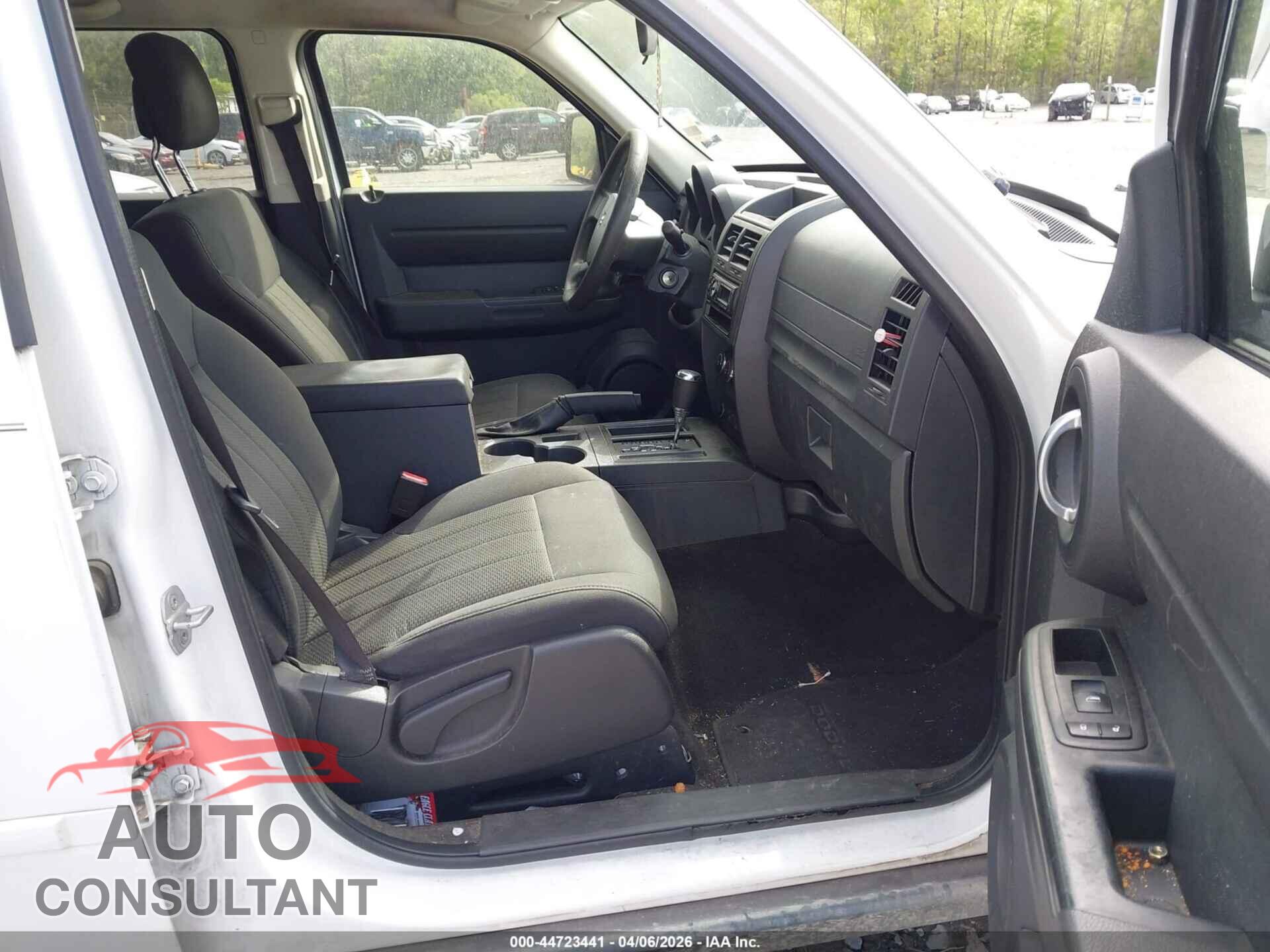 DODGE NITRO 2011 - 1D4PT4GK2BW597210