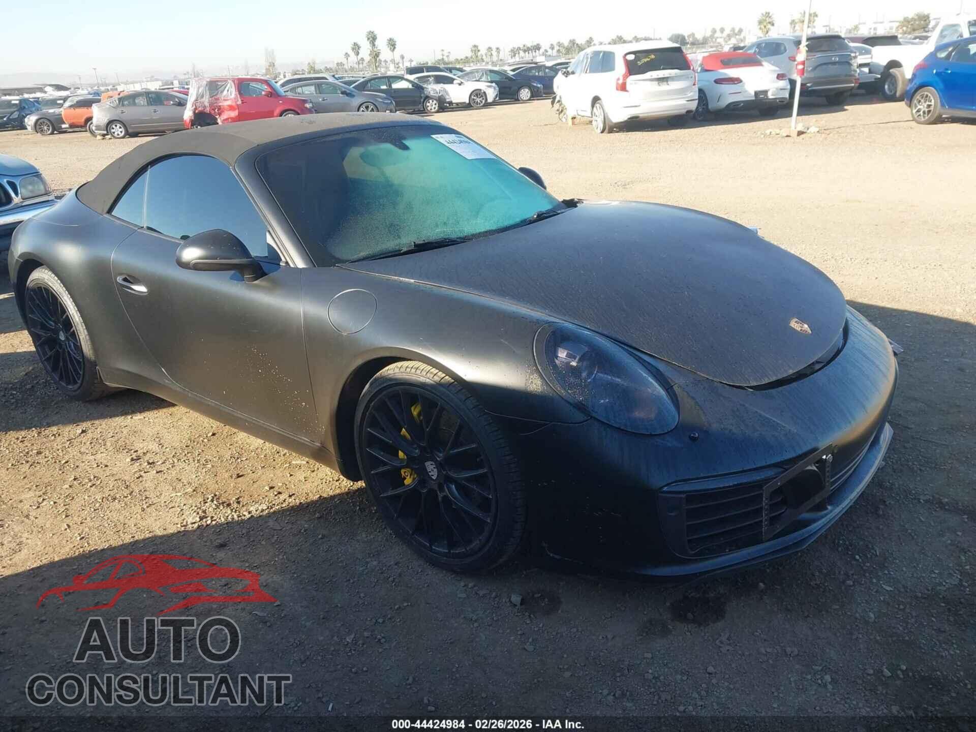PORSCHE 911 2017 - WP0CA2A96HS141304