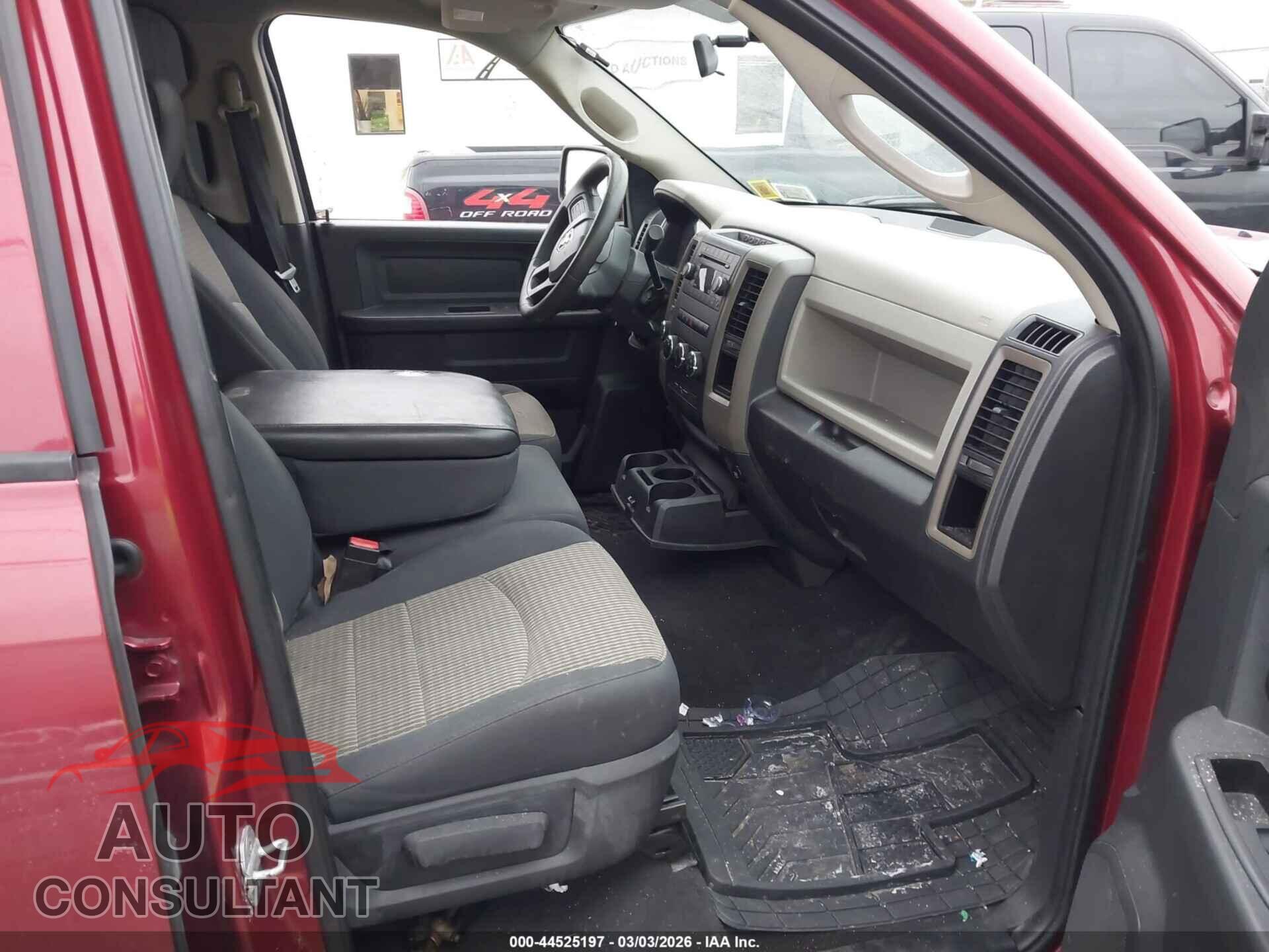 DODGE RAM 1500 2012 - 1C6RD7FT8CS326697