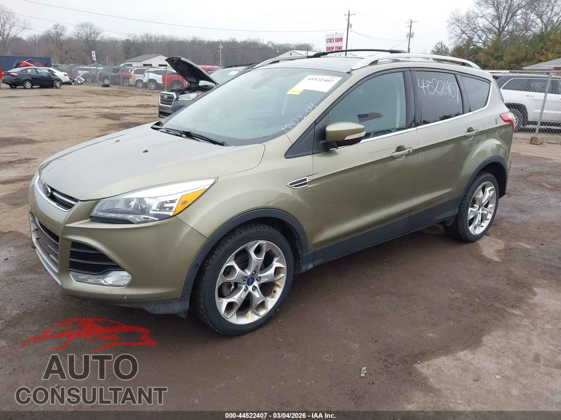 FORD ESCAPE 2013 - 1FMCU0J96DUC42753