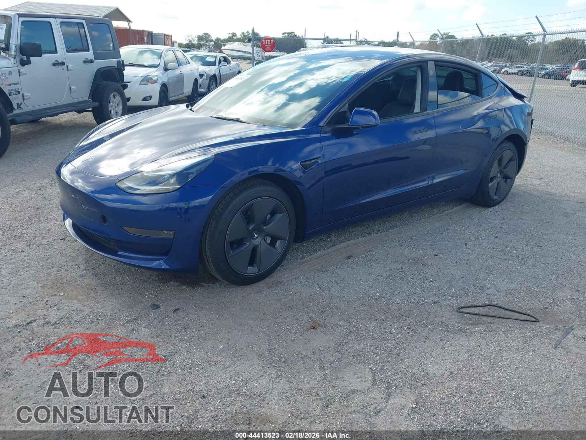 TESLA MODEL 3 2023 - 5YJ3E1EA7PF448253