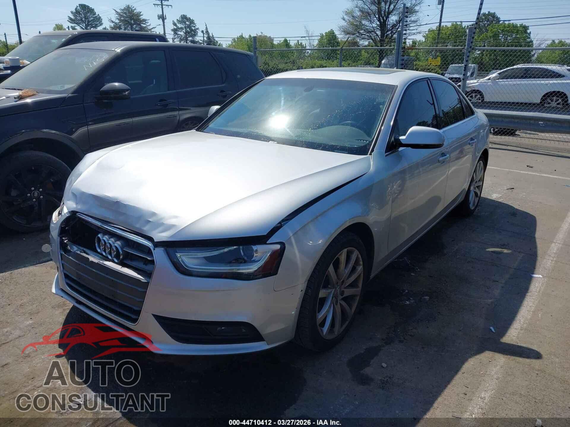 AUDI A4 2013 - WAUFFAFL6DA098917