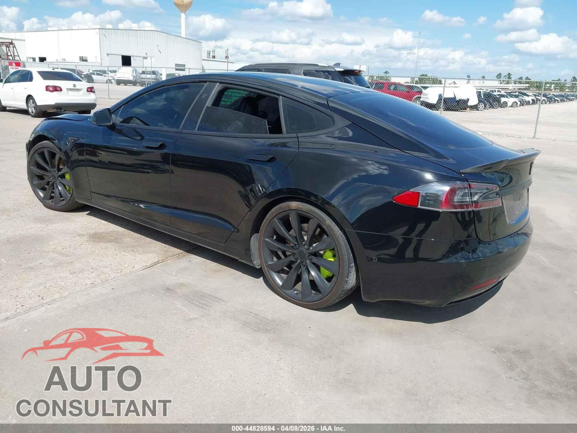 TESLA MODEL S 2018 - 5YJSA1E28JF247940