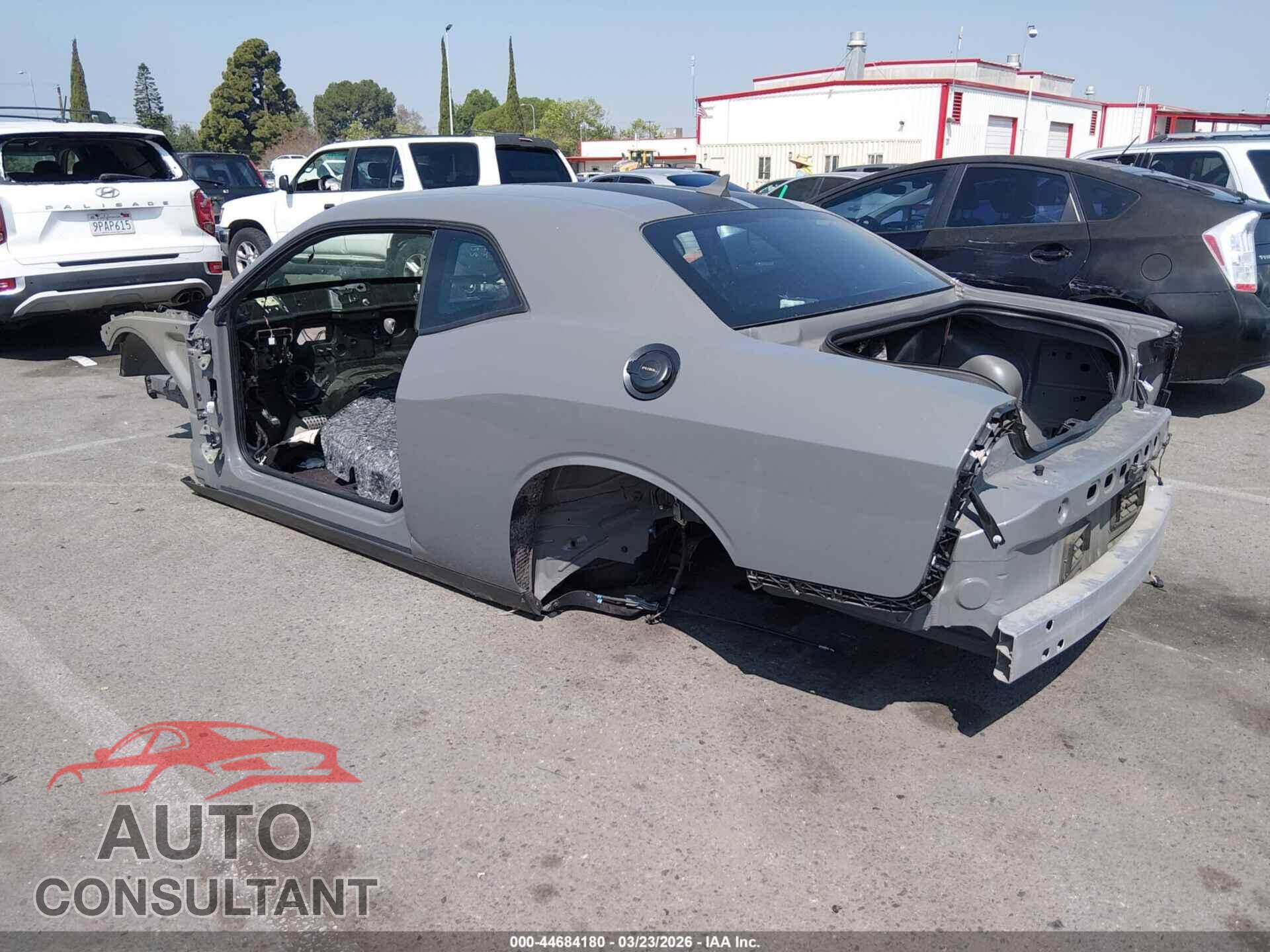 DODGE CHALLENGER 2017 - 2C3CDZC9XHH600679