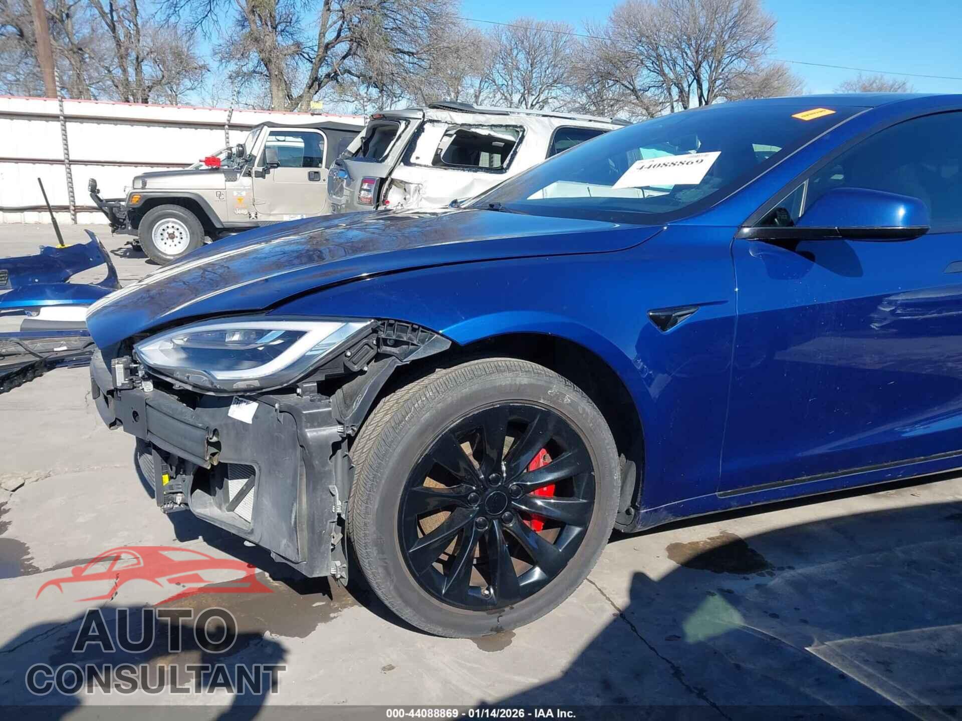 TESLA MODEL S 2017 - 5YJSA1E21HF210786