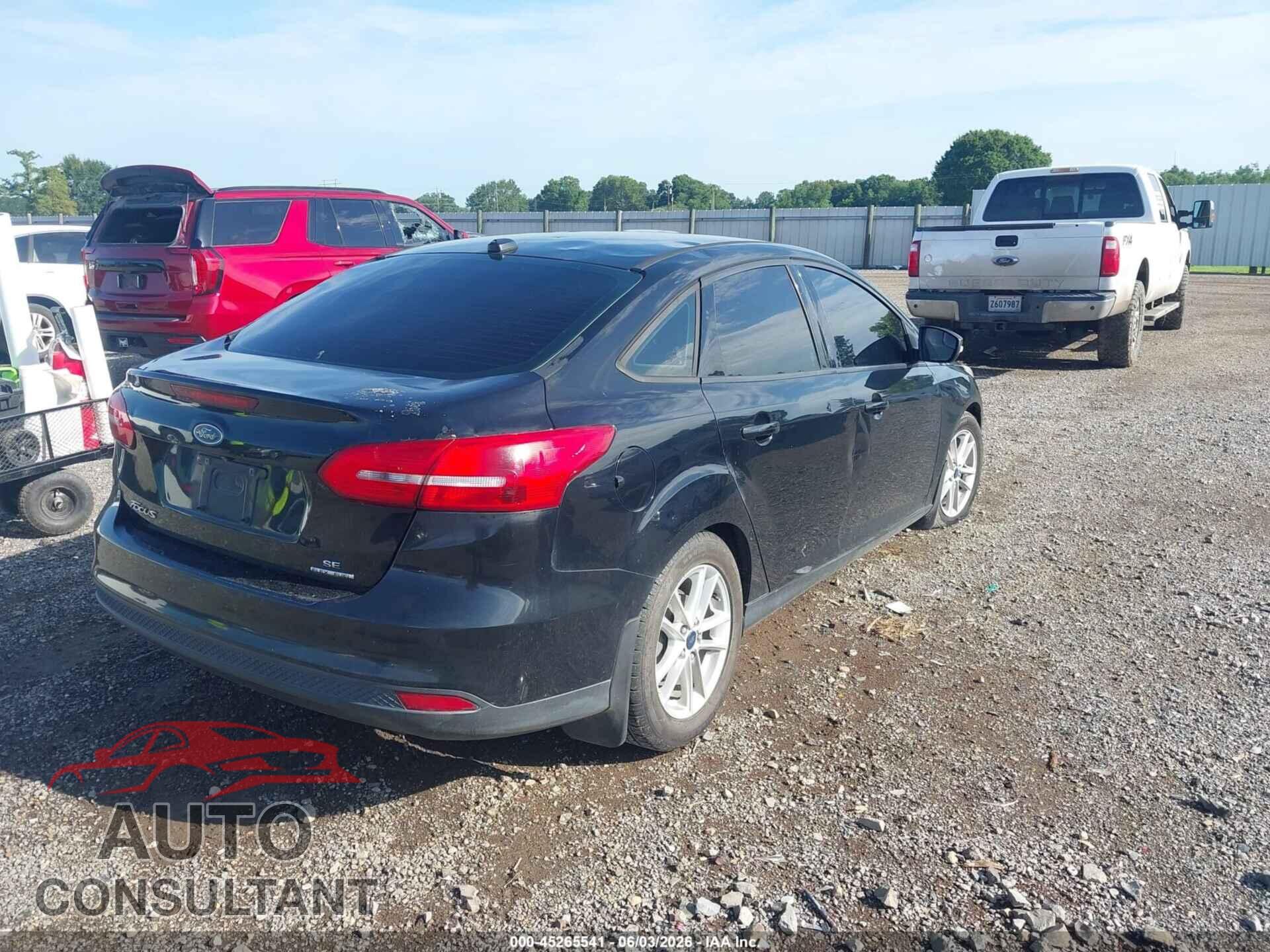 FORD FOCUS 2016 - 1FADP3F2XGL241912