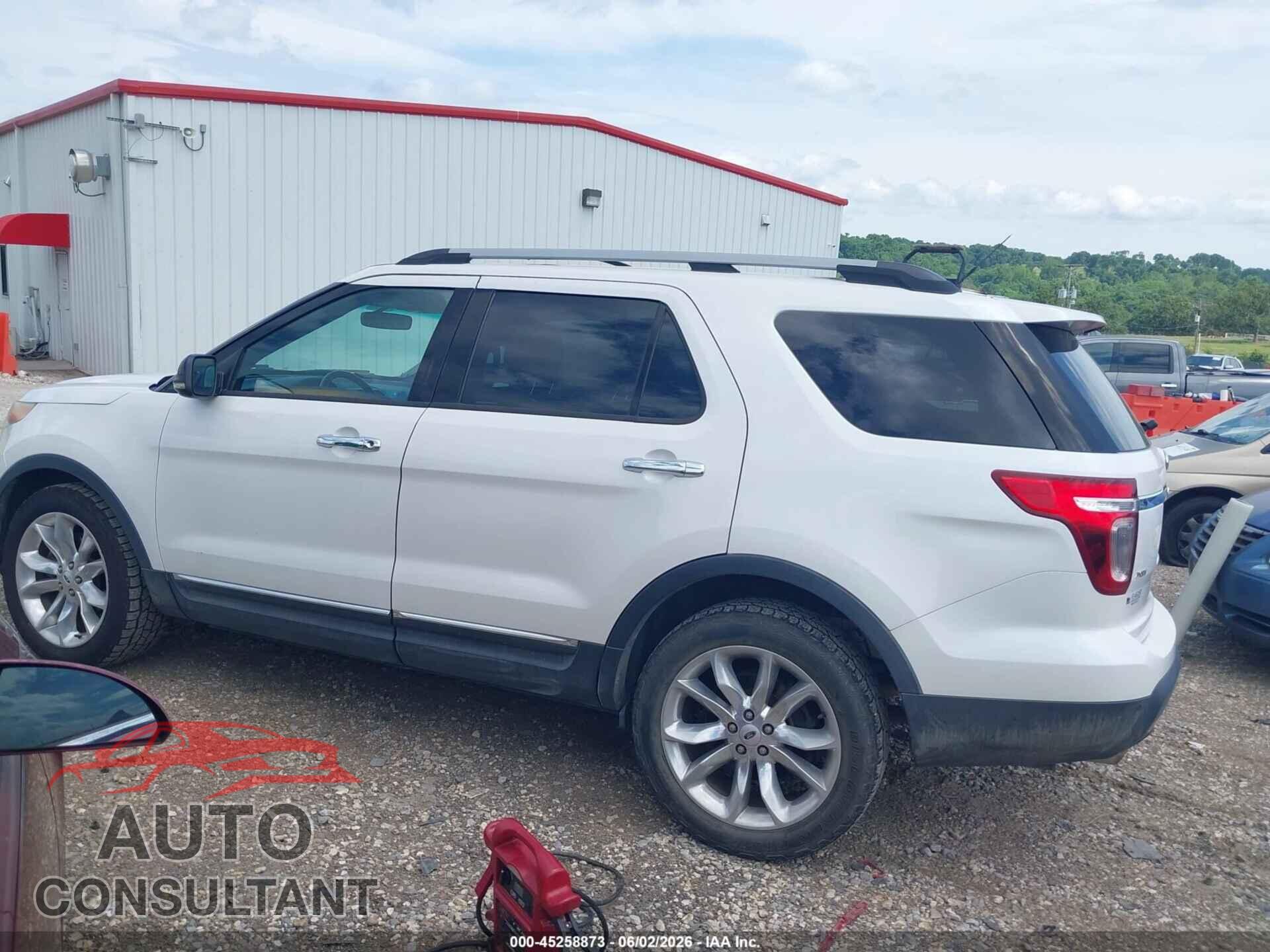 FORD EXPLORER 2013 - 1FM5K8D86DGA92464