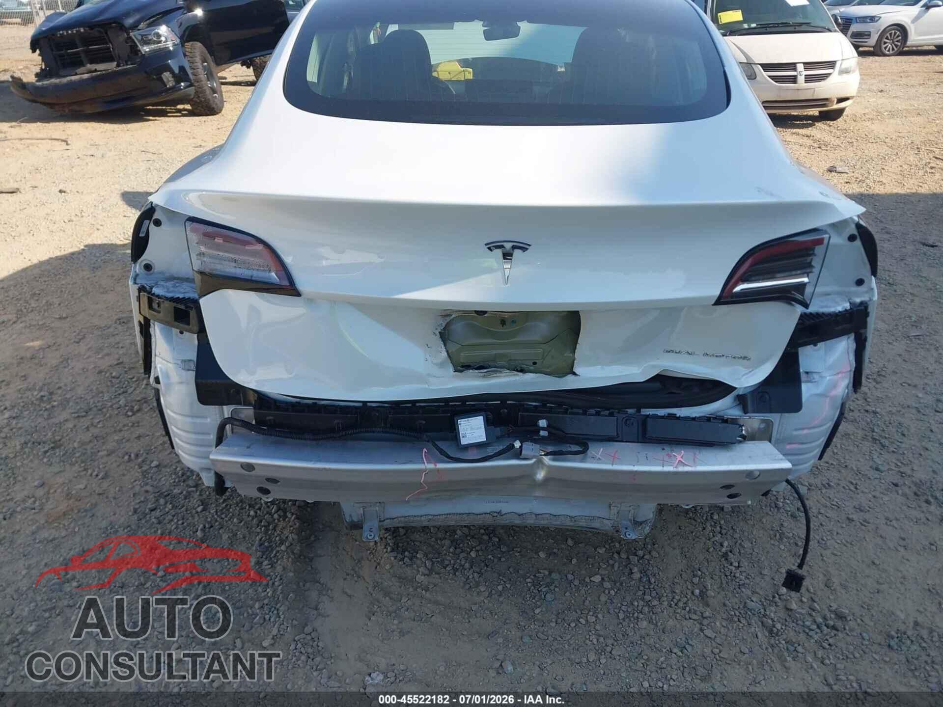 TESLA MODEL 3 2020 - 5YJ3E1EB3LF807732