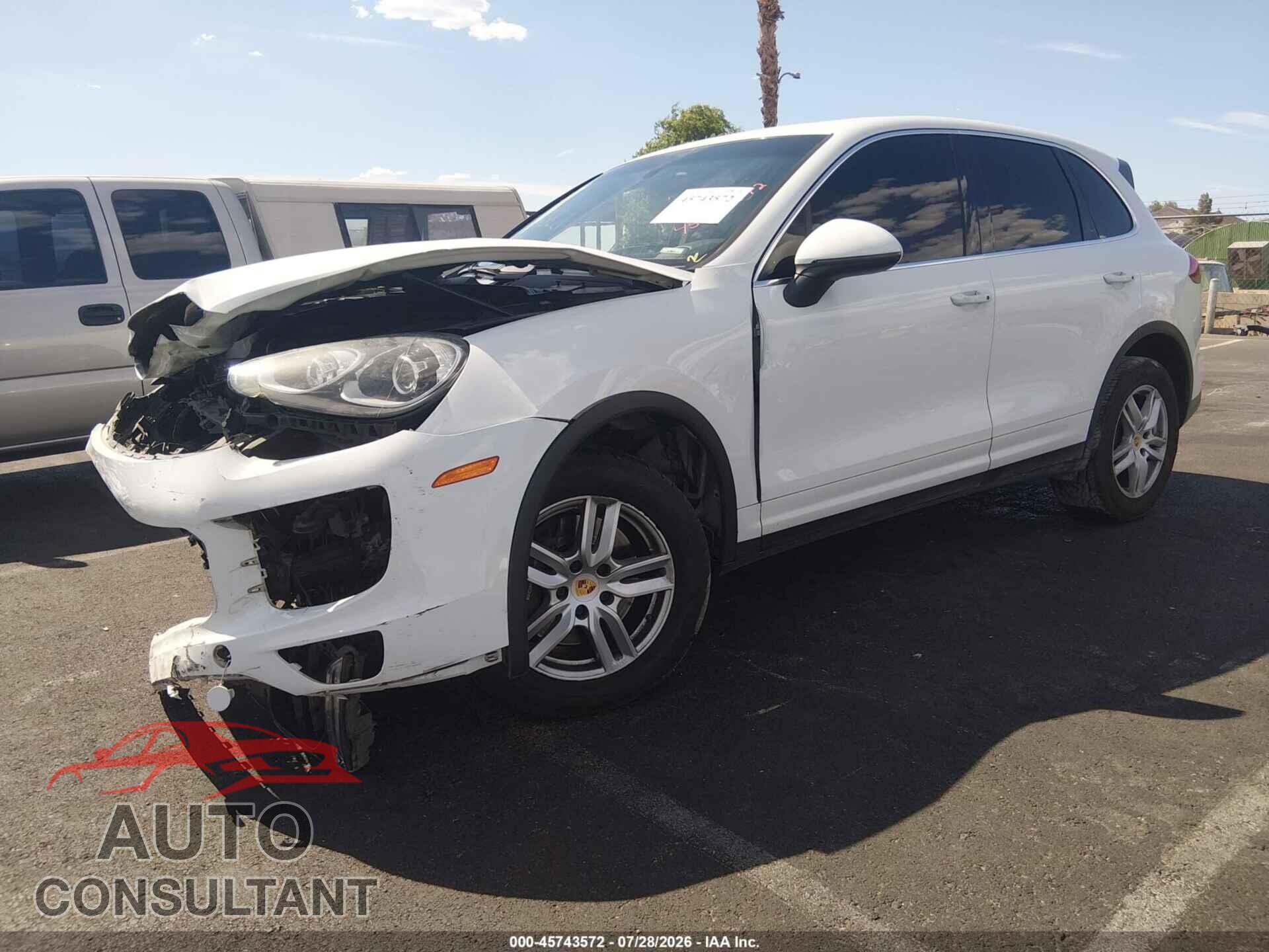PORSCHE CAYENNE 2016 - WP1AA2A22GKA10118