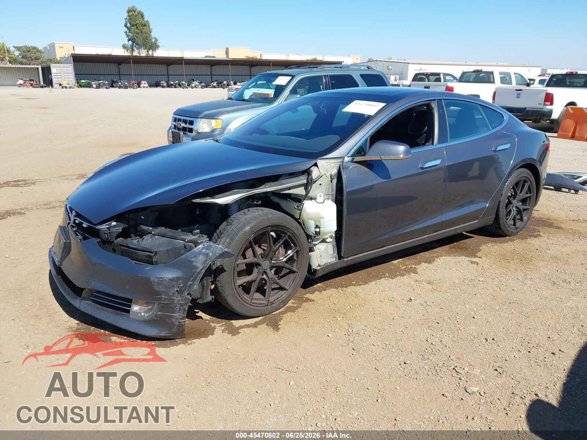 TESLA MODEL S 2018 - 5YJSA1E21JF249111
