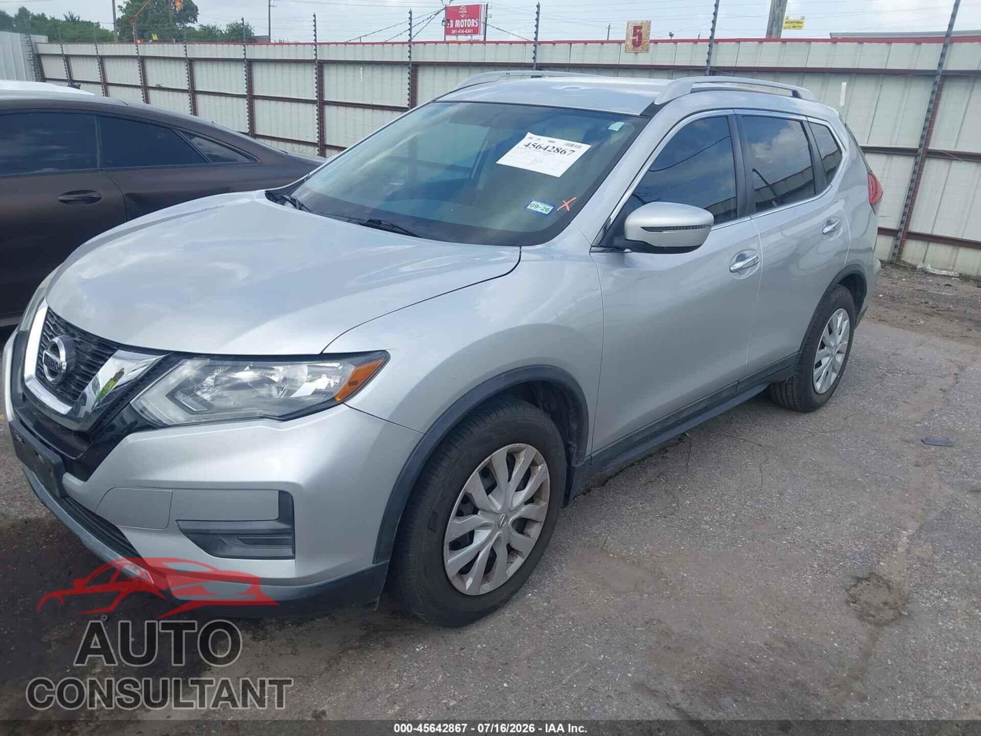 NISSAN ROGUE 2017 - 5N1AT2MT8HC742468