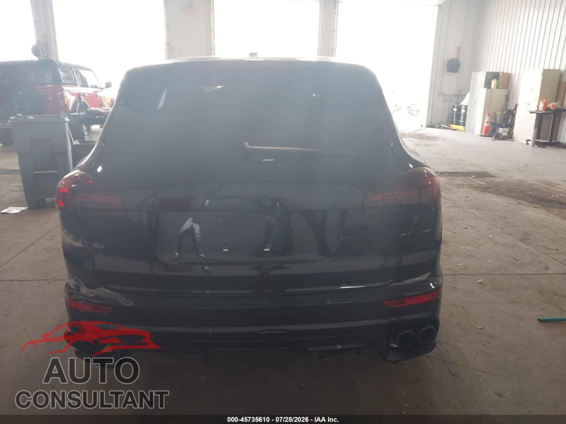 PORSCHE CAYENNE 2016 - WP1AD2A26GLA73126
