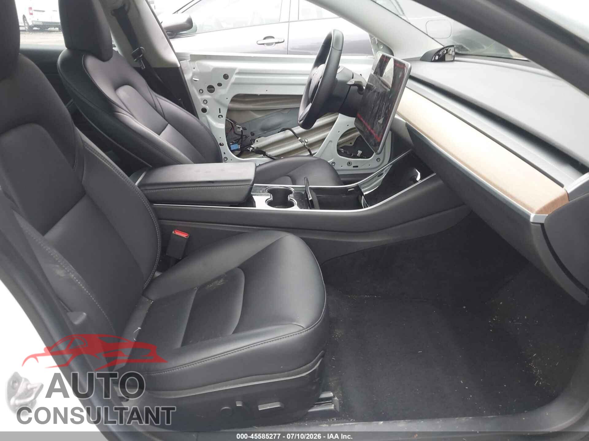 TESLA MODEL 3 2019 - 5YJ3E1EA7KF484002