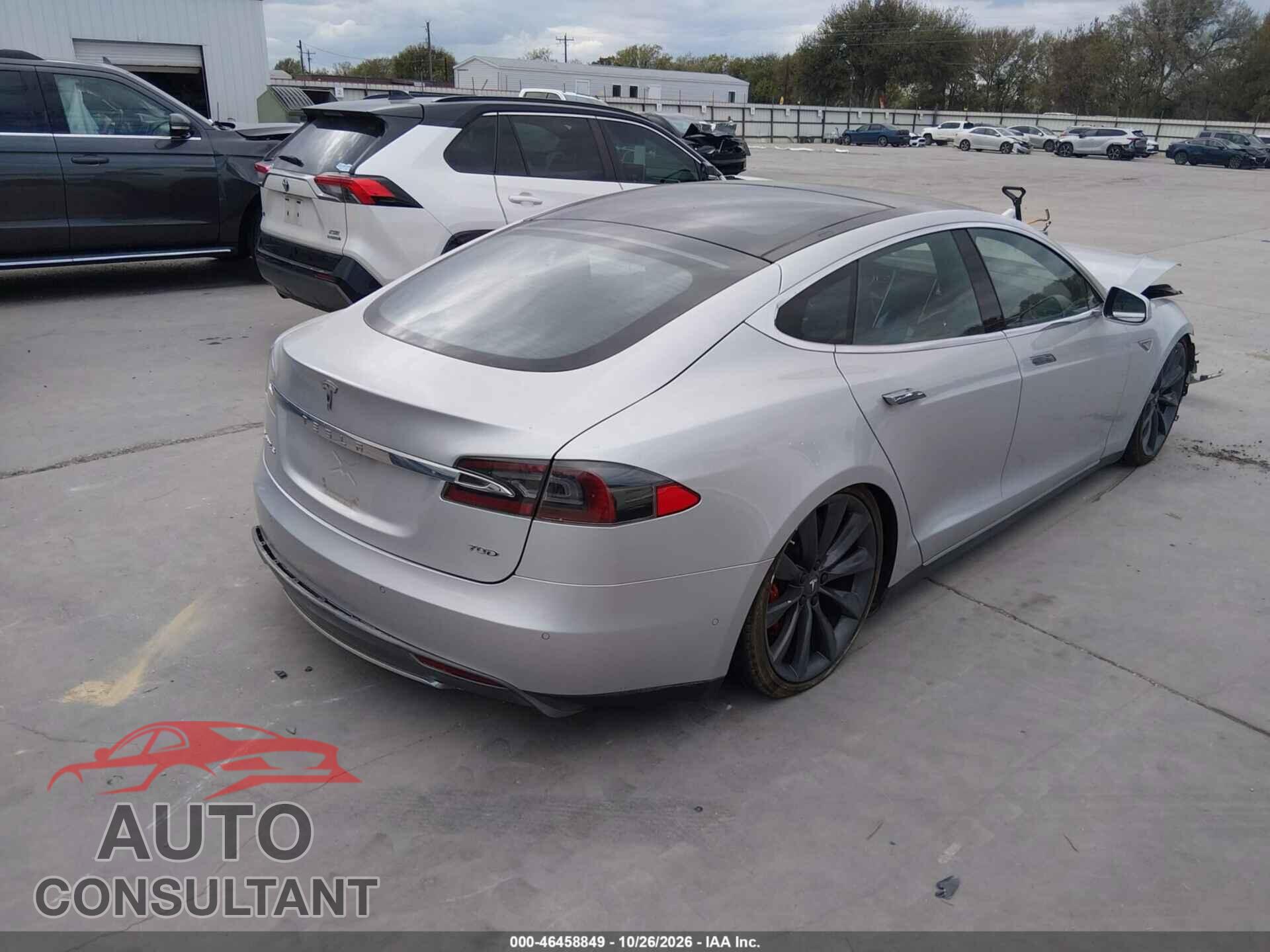 TESLA MODEL S 2015 - 5YJSA1E26FF119753