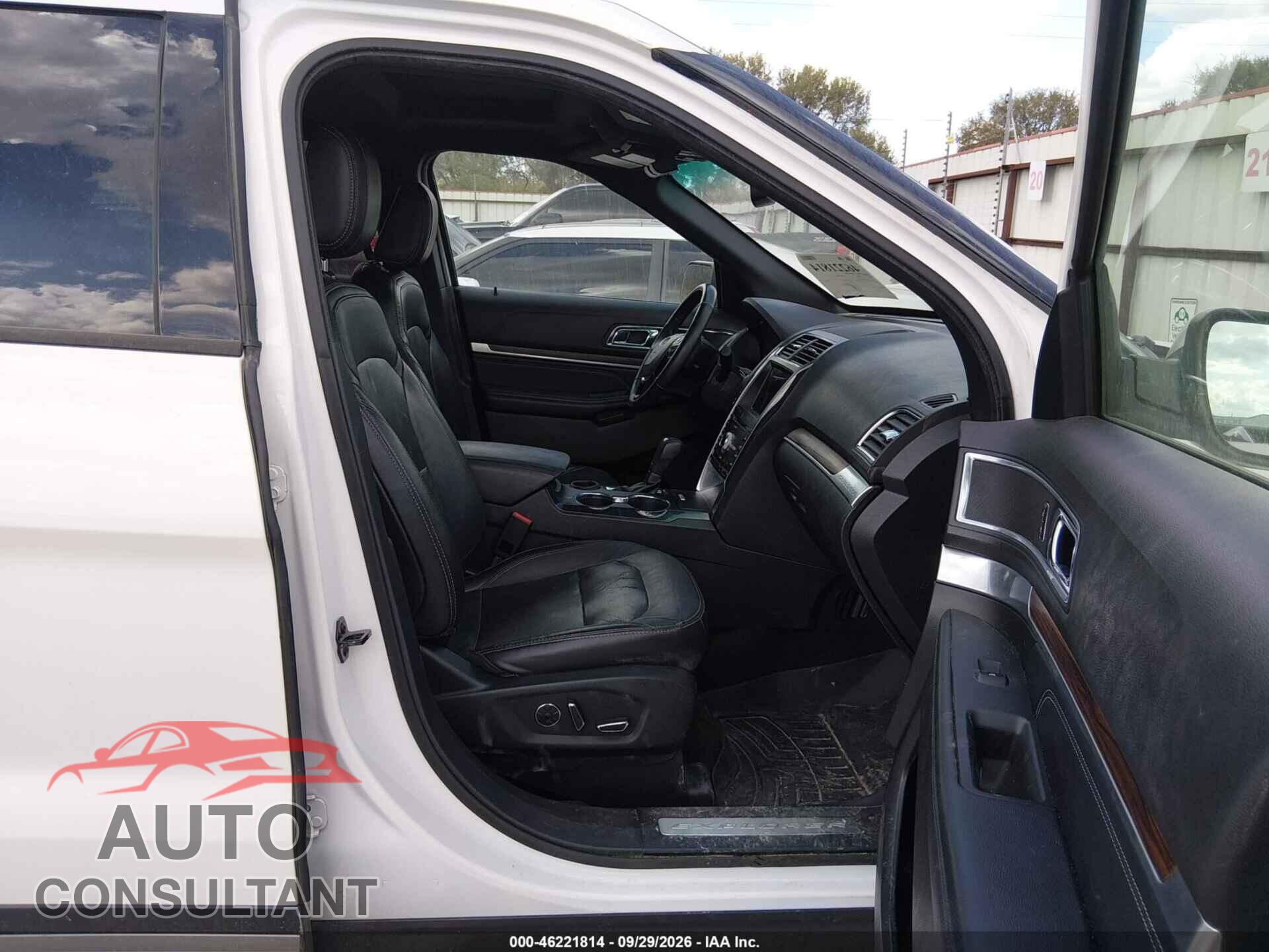 FORD EXPLORER 2018 - 1FM5K7FH3JGB07442
