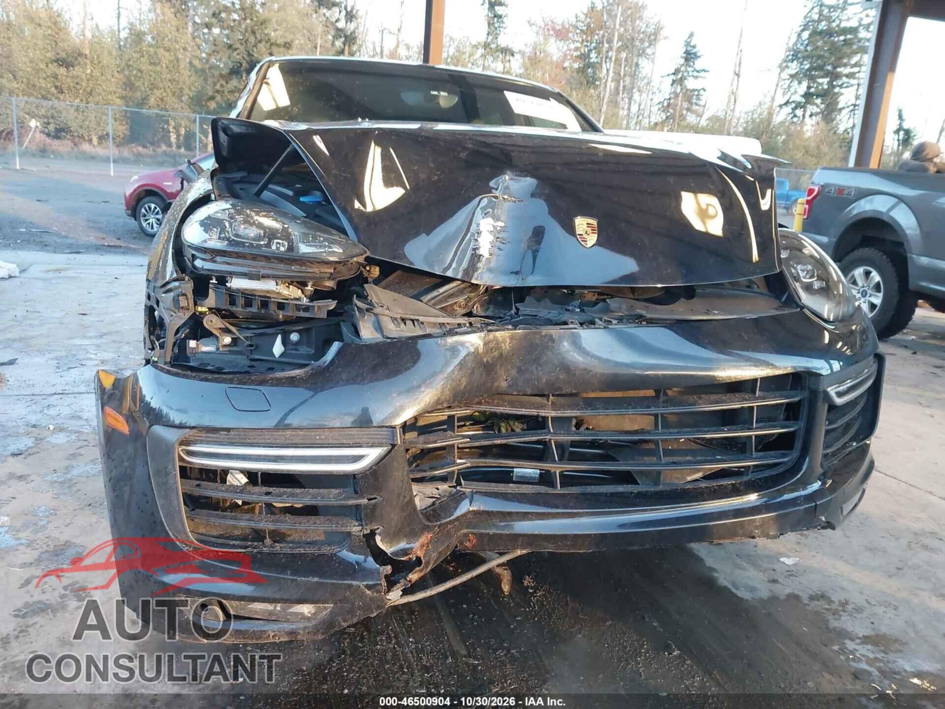 PORSCHE CAYENNE 2017 - WP1AC2A21HLA92056