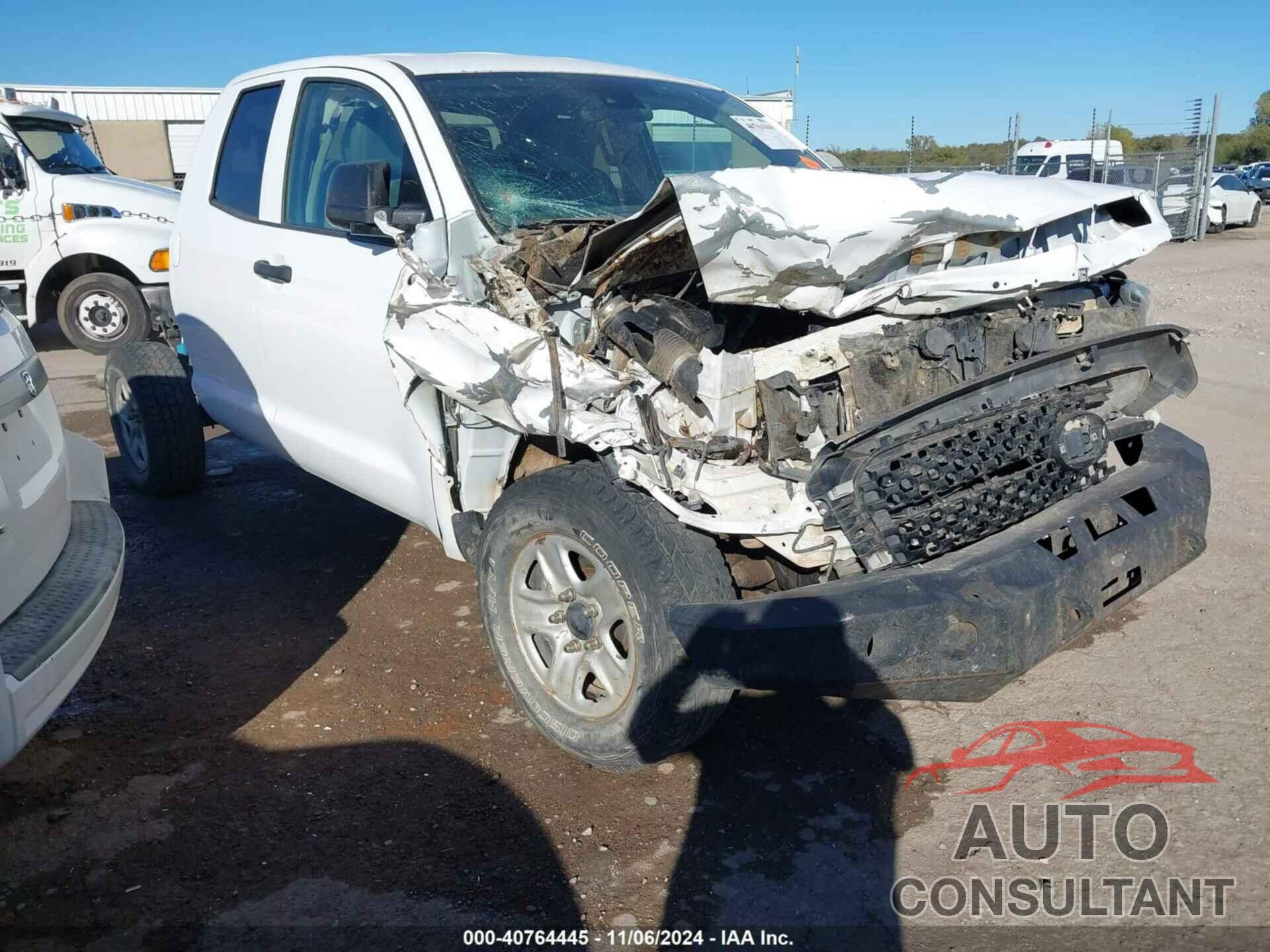 TOYOTA TUNDRA 2019 - 5TFUY5F1XKX837212