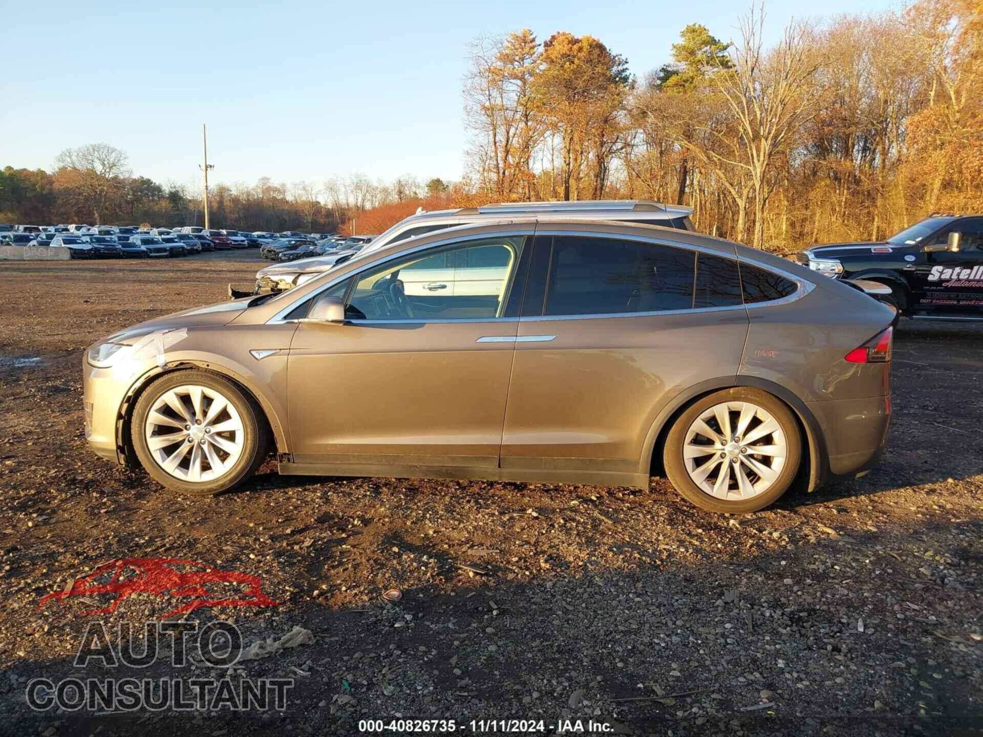 TESLA MODEL X 2016 - 5YJXCAE28GF003939