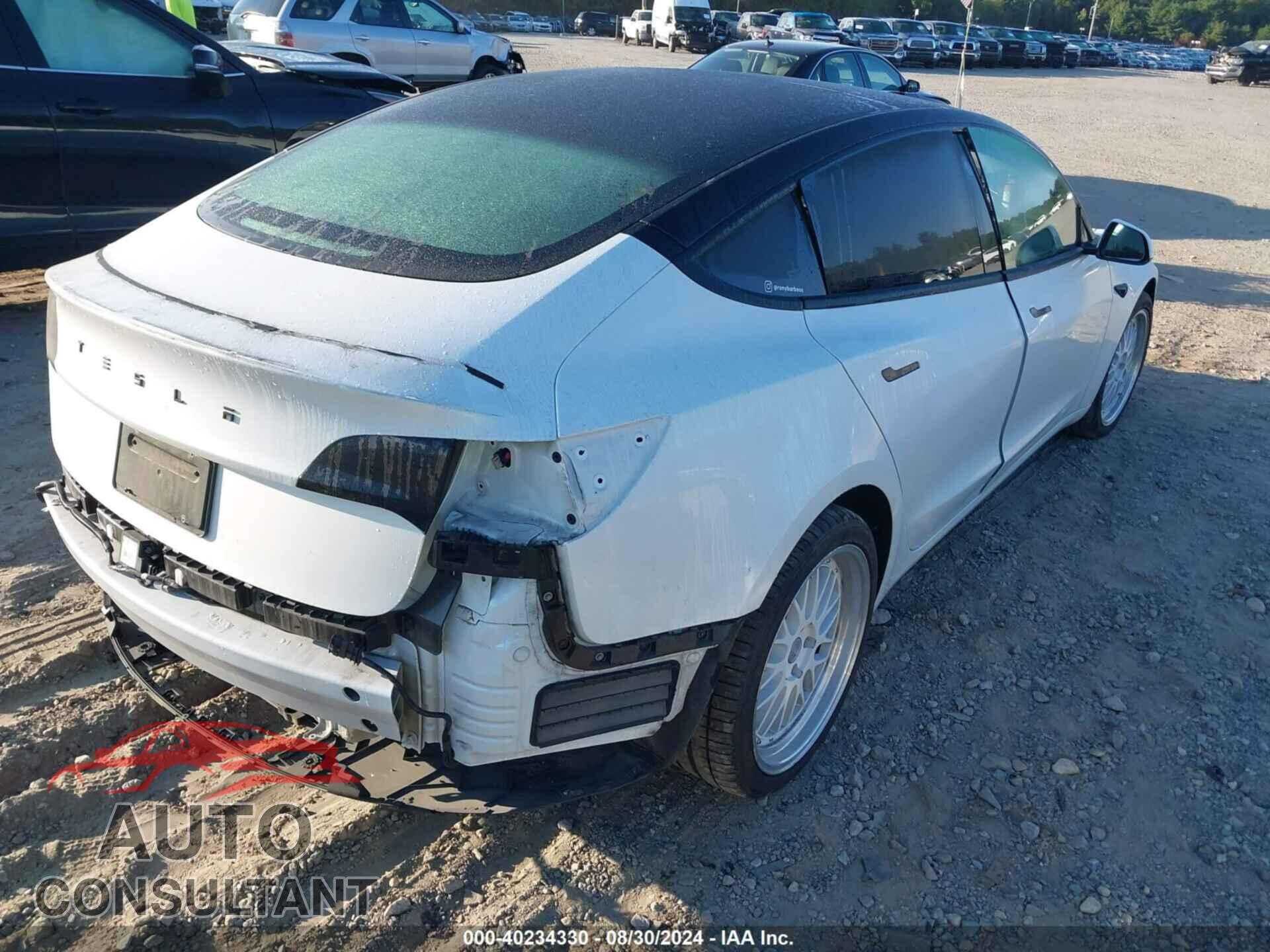 TESLA MODEL 3 2023 - 5YJ3E1EA2PF585231