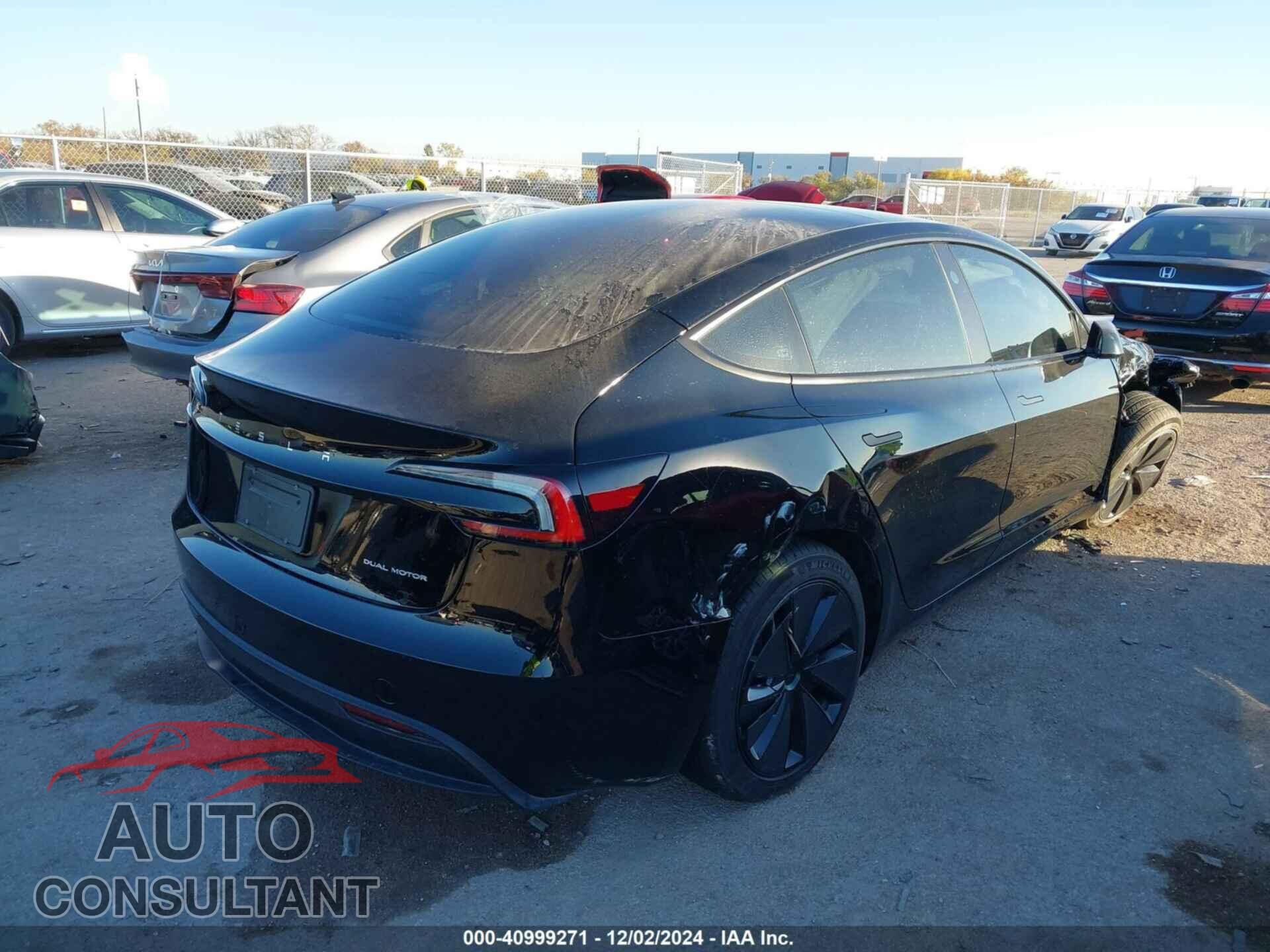 TESLA MODEL 3 2024 - 5YJ3E1EB3RF800644