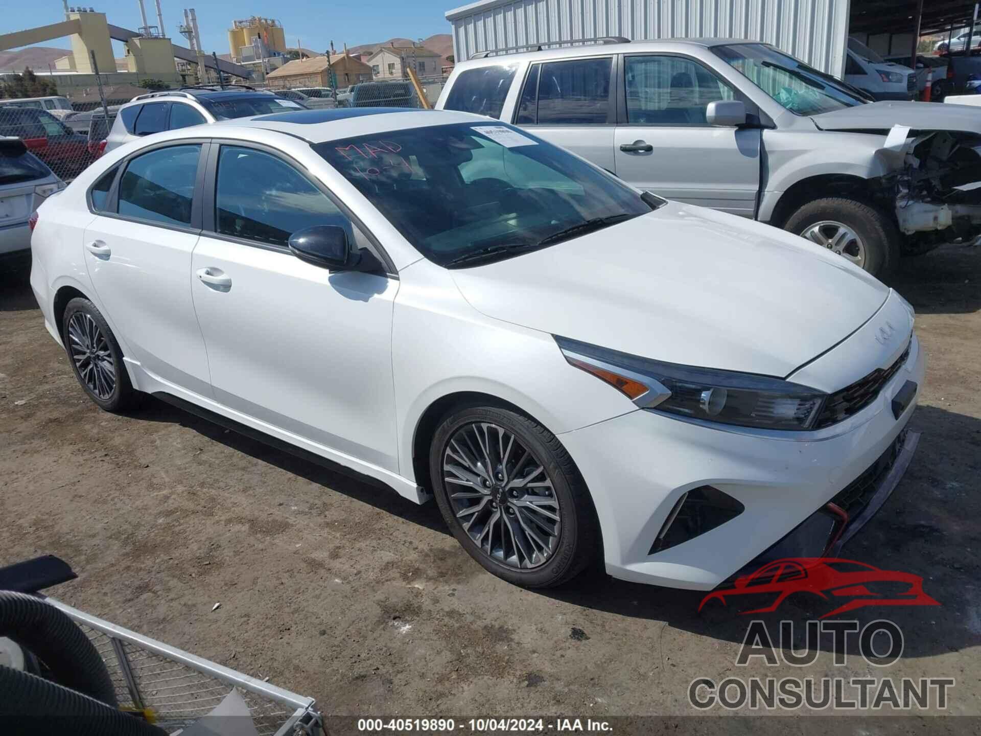 KIA FORTE 2023 - 3KPF54AD1PE656262