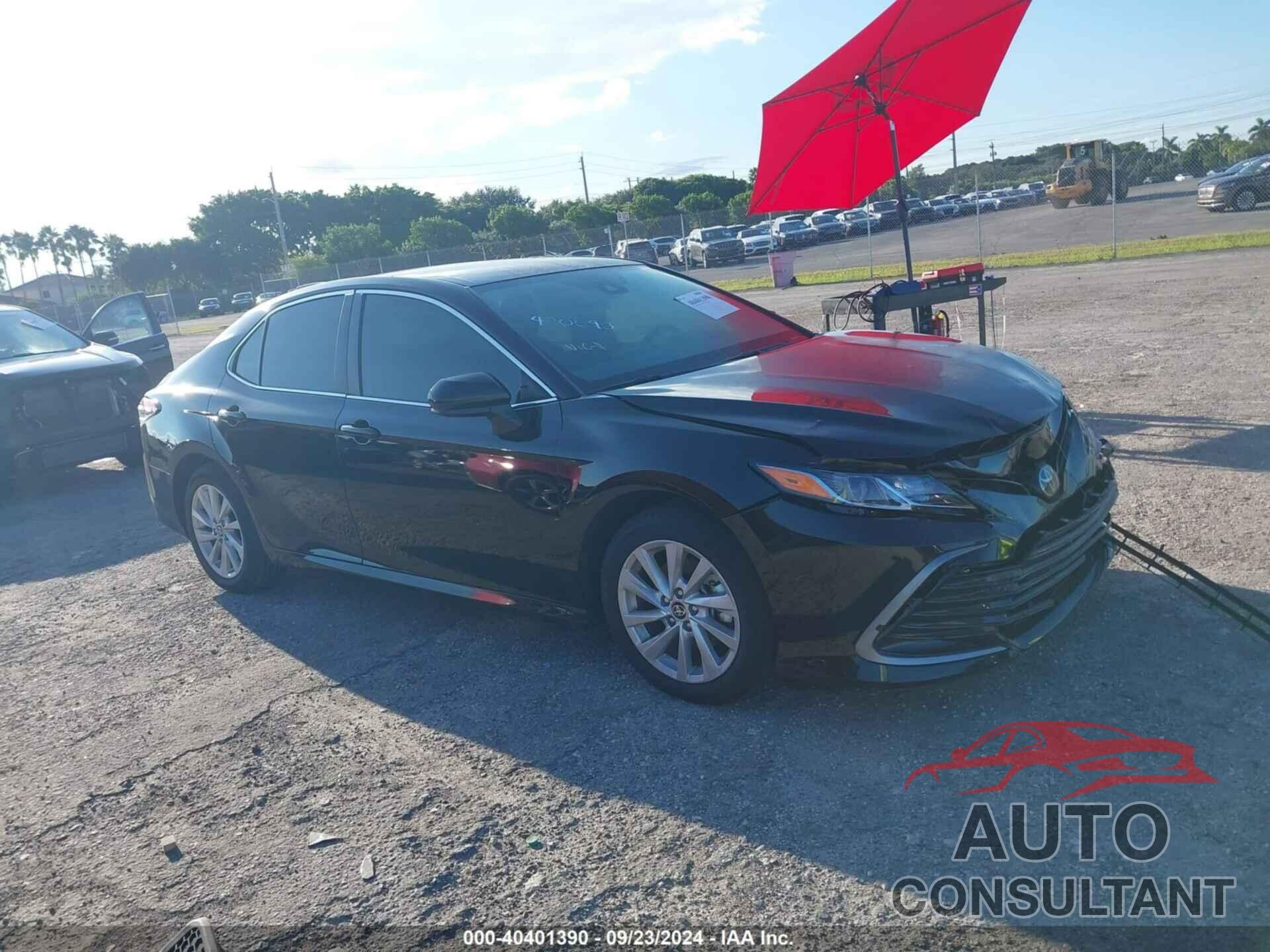 TOYOTA CAMRY 2024 - 4T1C11AK9RU222943