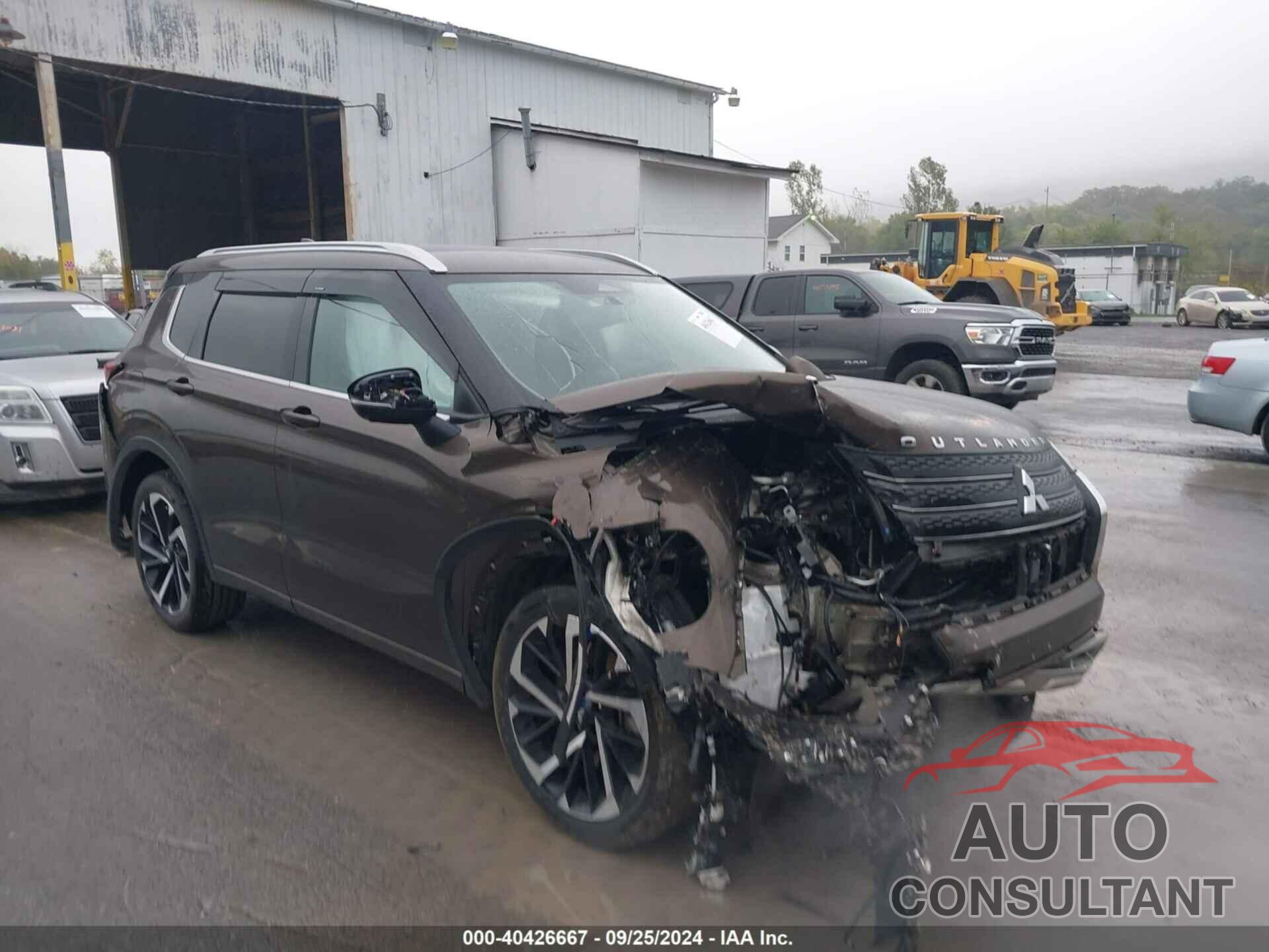 MITSUBISHI OUTLANDER 2024 - JA4J4WA83RZ004577