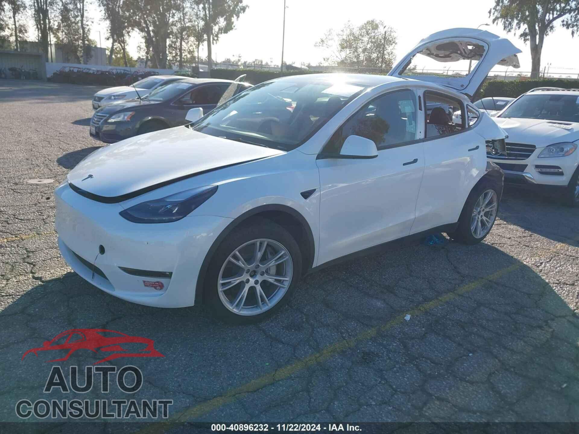 TESLA MODEL Y 2023 - 7SAYGDEEXPF896297