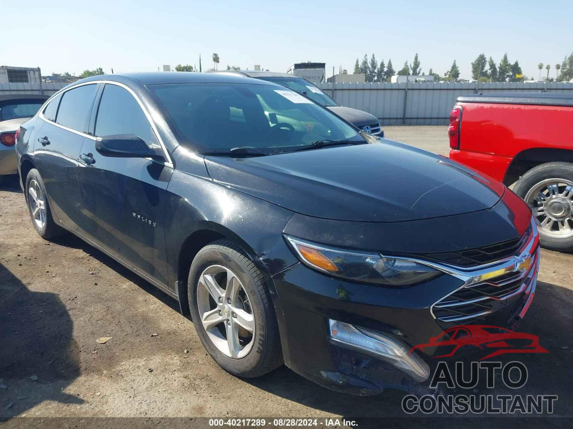 CHEVROLET MALIBU 2019 - 1G1ZB5ST8KF121308