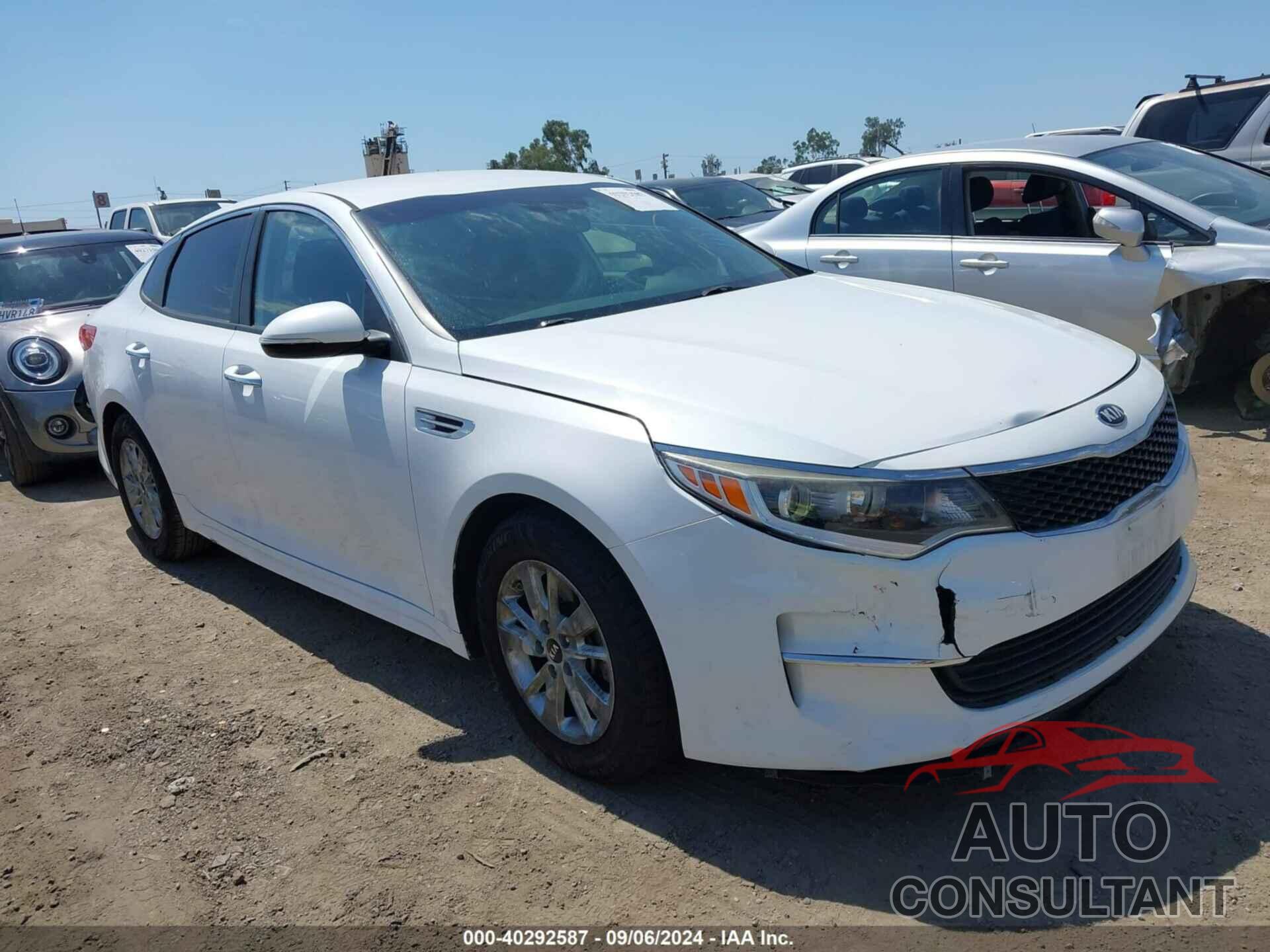 KIA OPTIMA 2018 - 5XXGT4L32JG206245