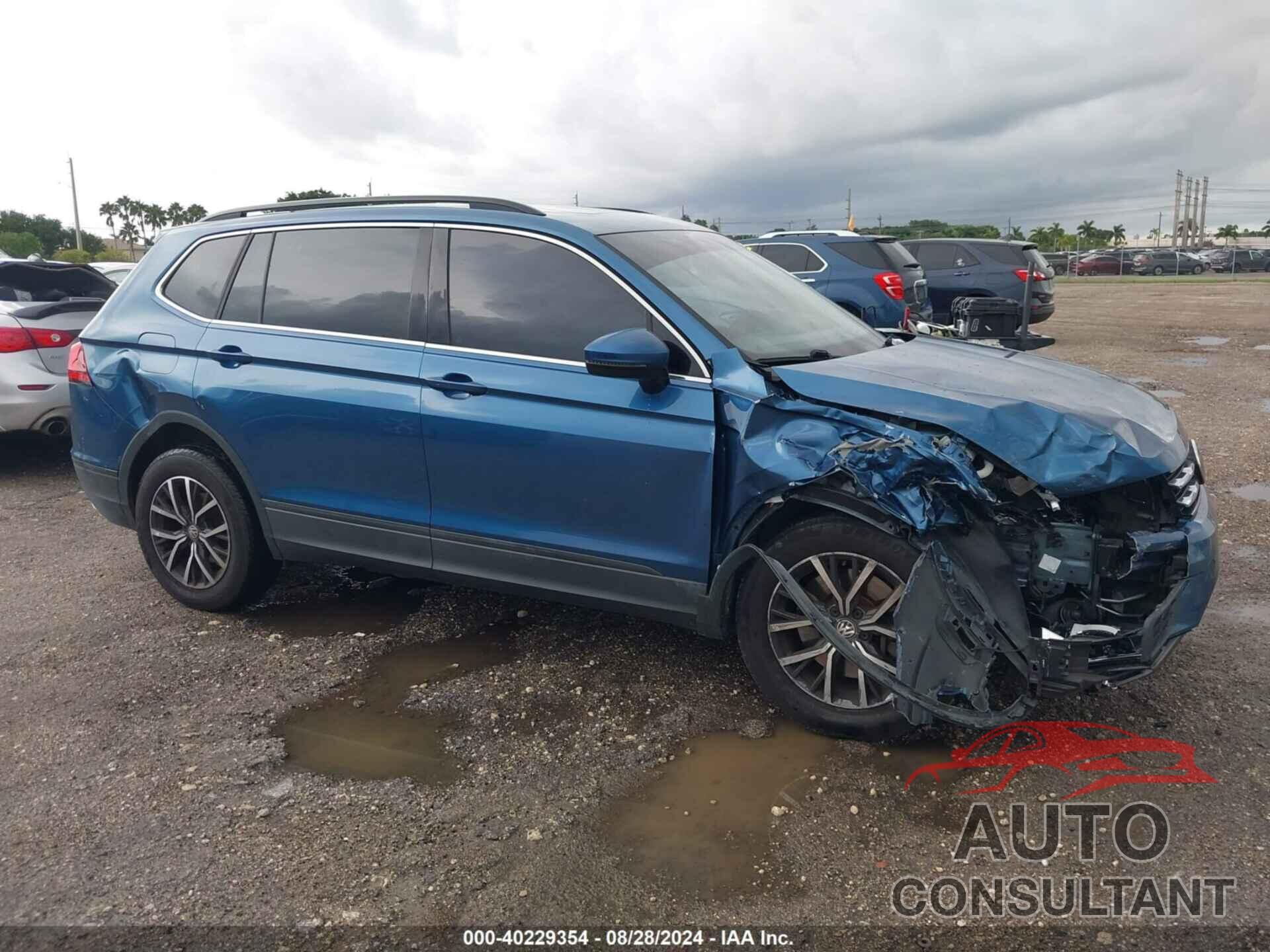 VOLKSWAGEN TIGUAN 2019 - 3VV3B7AX5KM183974