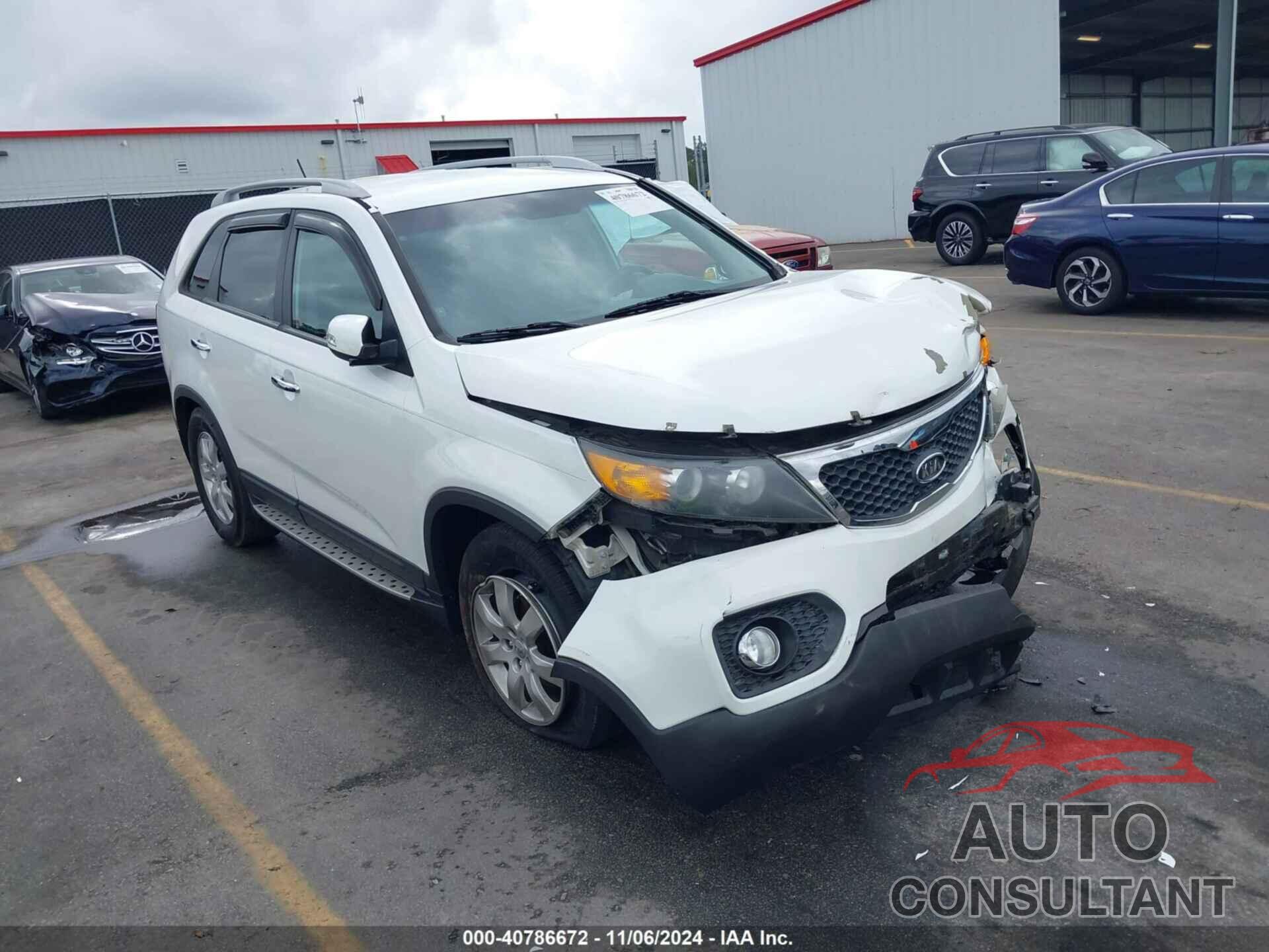 KIA SORENTO 2012 - 5XYKT3A67CG216558