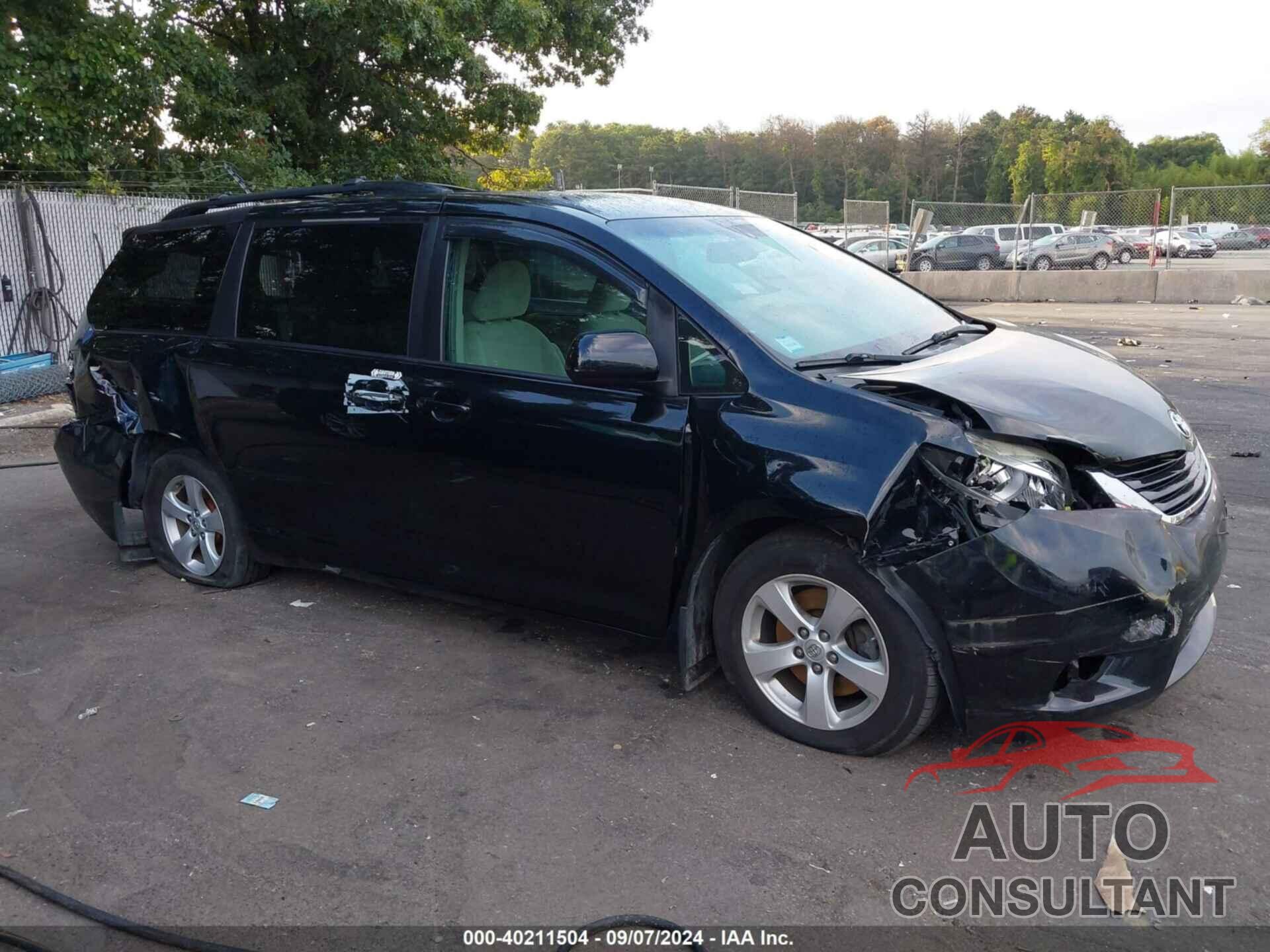 TOYOTA SIENNA 2017 - 5TDKZ3DC6HS867058