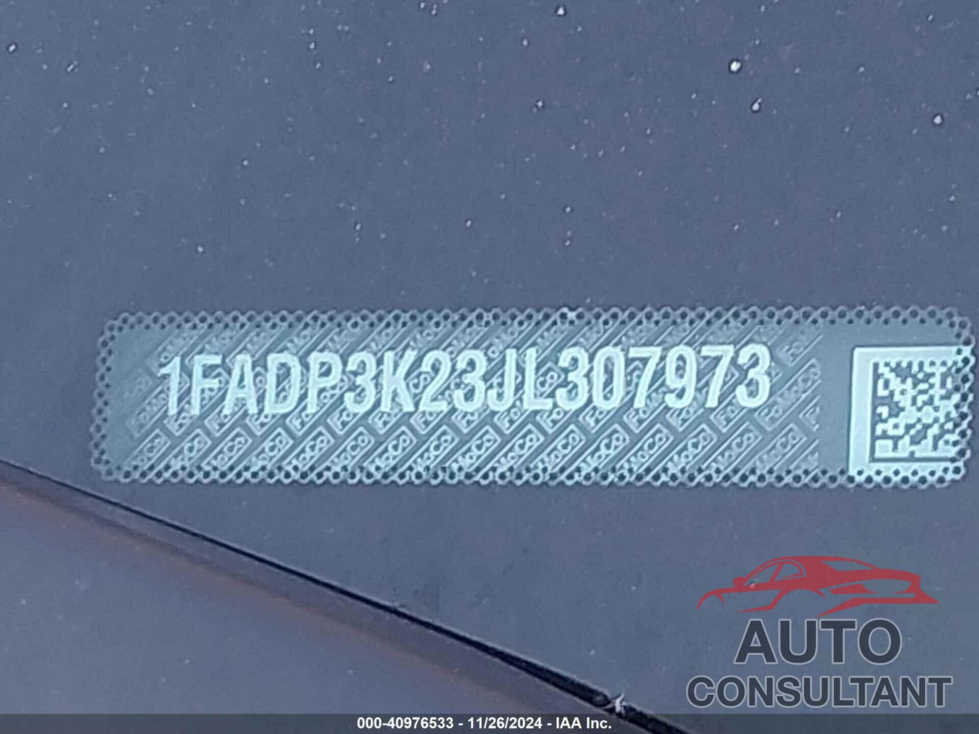 FORD FOCUS 2018 - 1FADP3K23JL307973