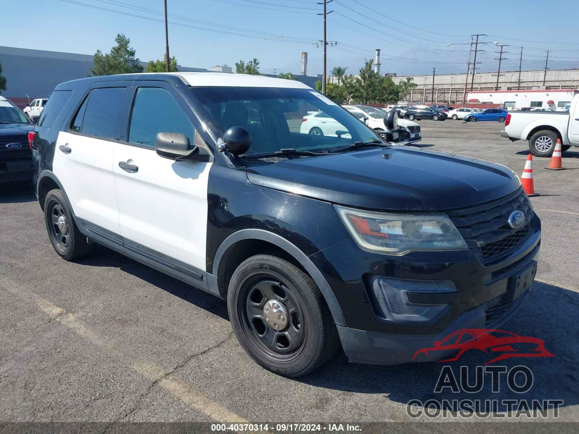 FORD UTILITY POLICE INTERCEPTOR 2017 - 1FM5K8AR0HGD06710